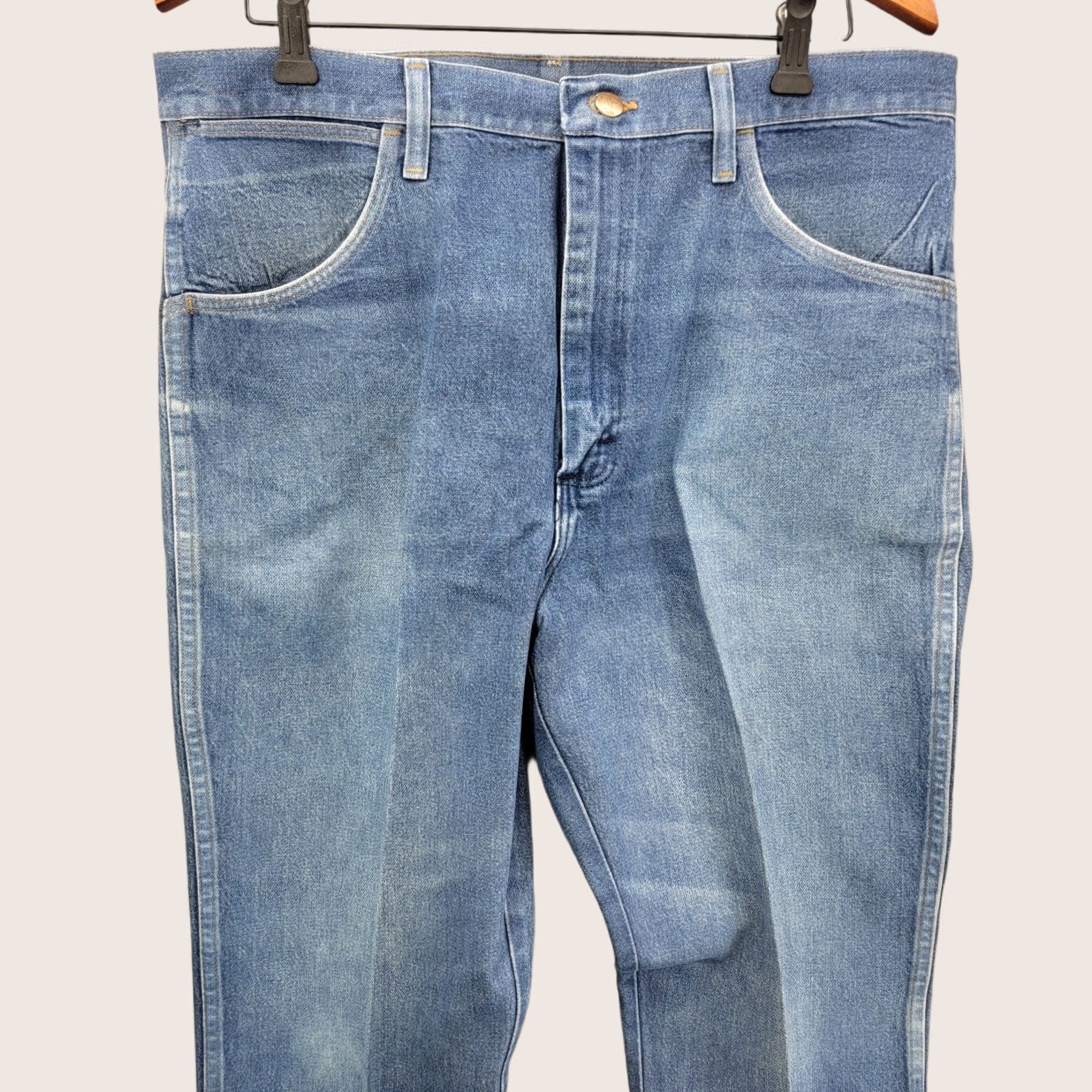 Wrangler Wrangler Jeans Boot Cut 945NAV 38 x 33 Men Denim Blue Bootscut Cowboys Western Workwear Size US 38 / EU 54 - 1 Thumbnail