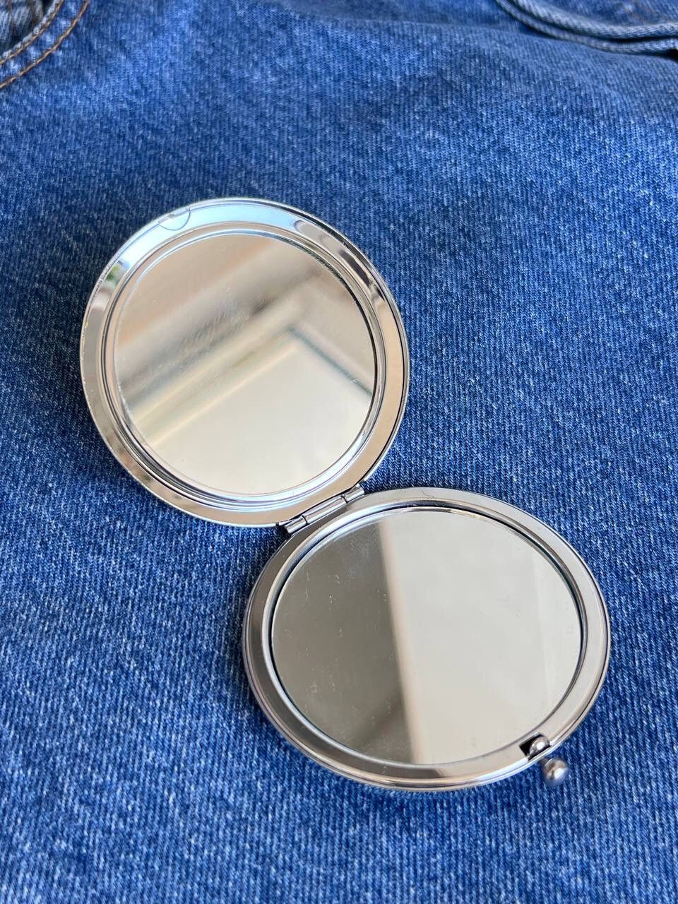 Japanese Brand × Vintage Vintage Hello Kitty Japanese style futuristic Steel Mirror Size ONE SIZE - 5 Thumbnail