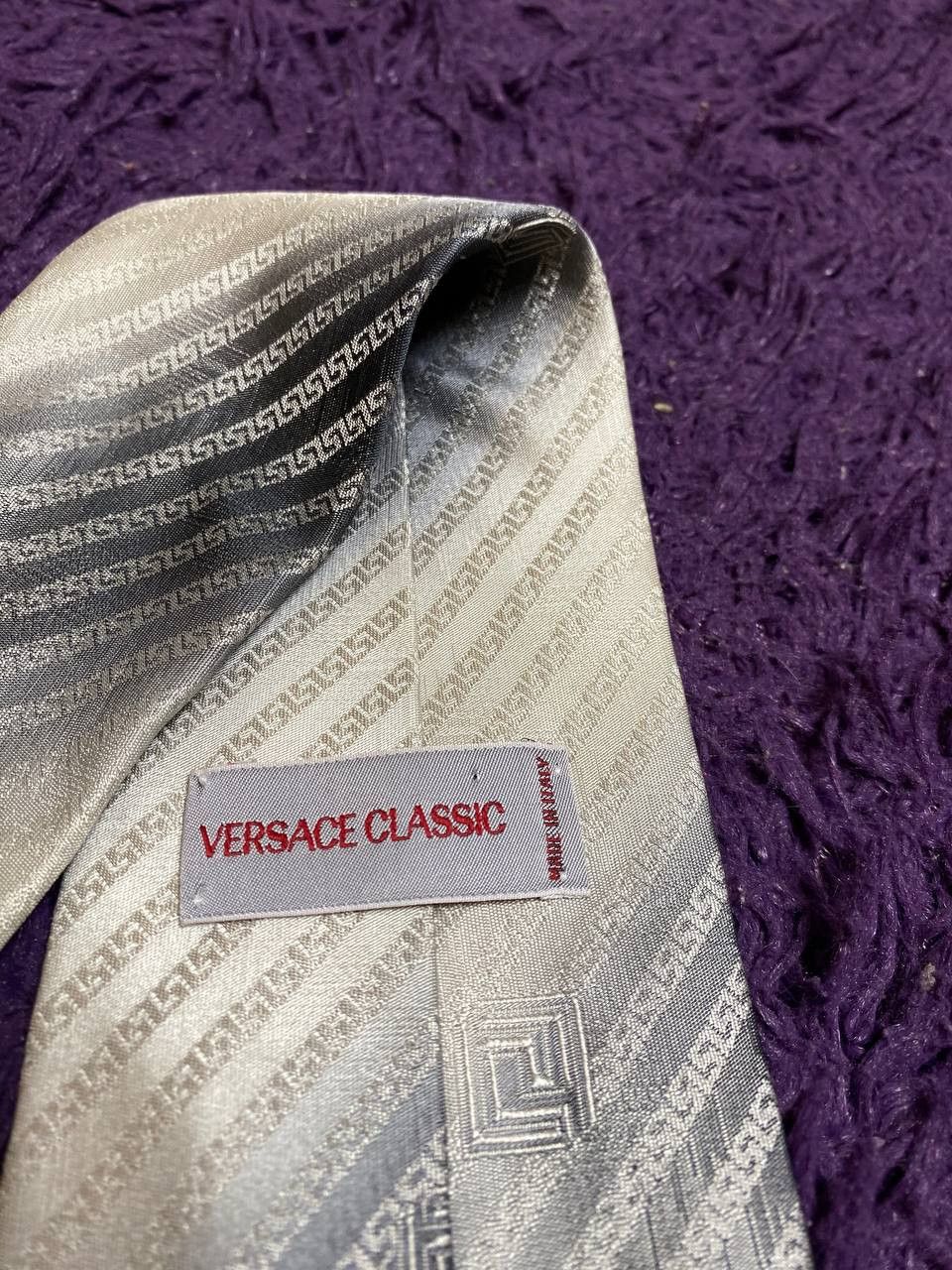 Versace Vintage Versace Silk Tie Made In Italy Size ONE SIZE - 2 Thumbnail