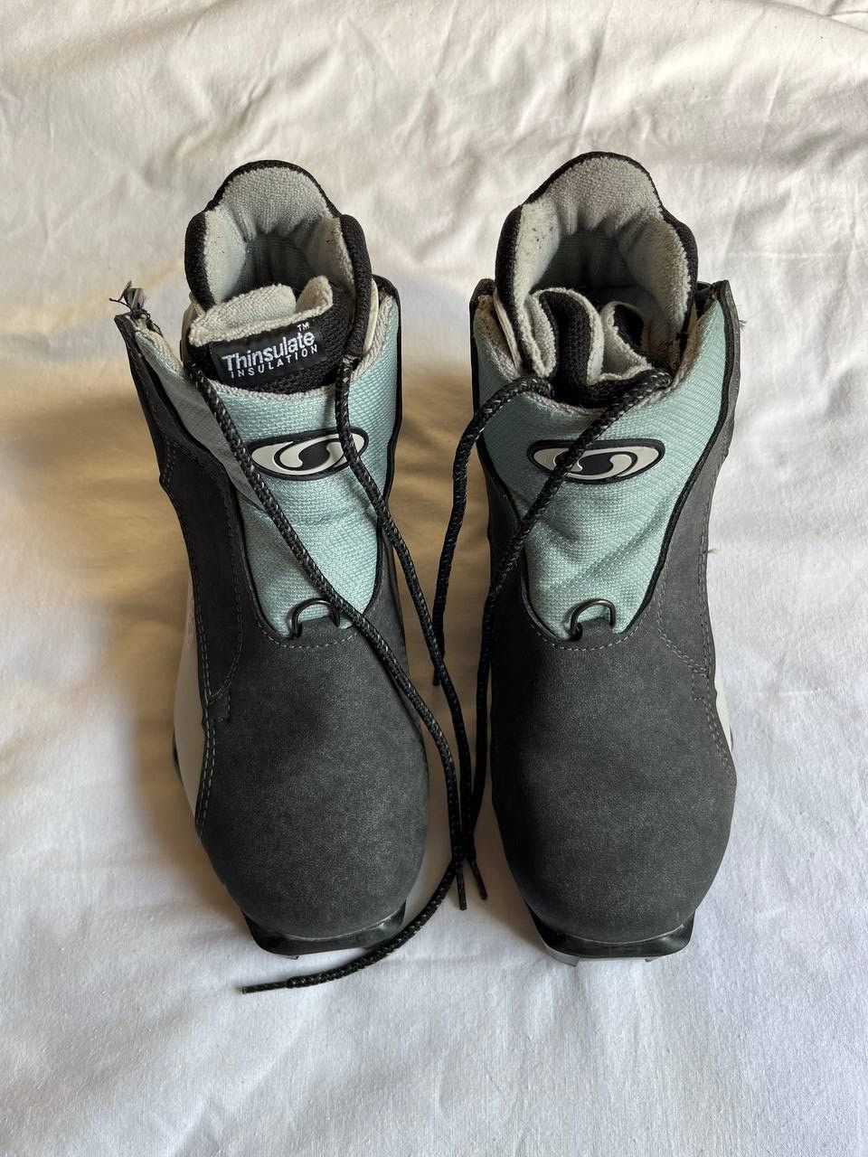 Salomon Salomon vintage women's blue-white-gray Auto fit ski boots Size US 7 / IT 37 - 9 Thumbnail