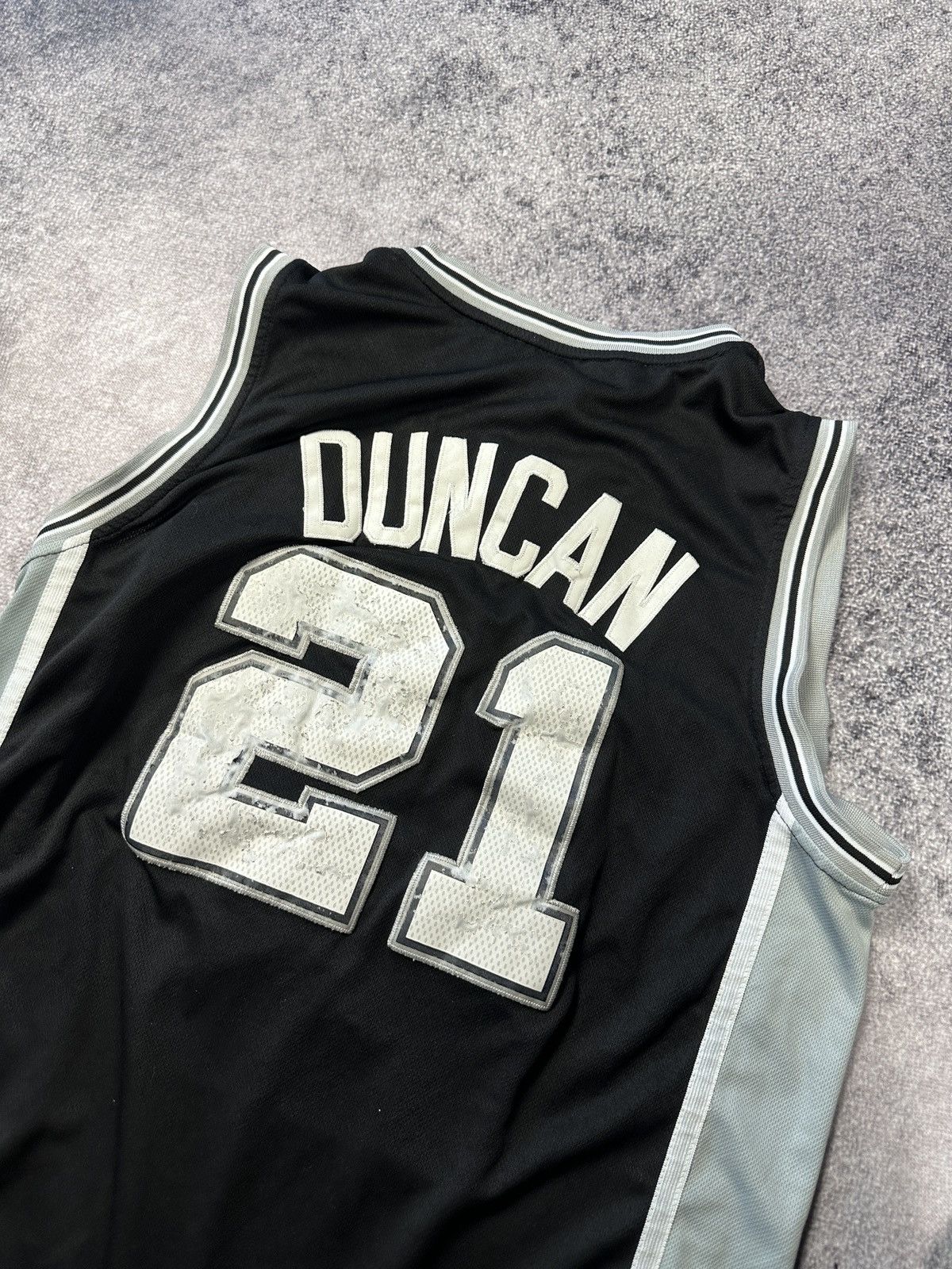 Adidas × NBA × Vintage Adidas Spurs Duncan 21 Basketball Jersey Rare USA Casual M Size US M / EU 48-50 / 2 - 3 Thumbnail