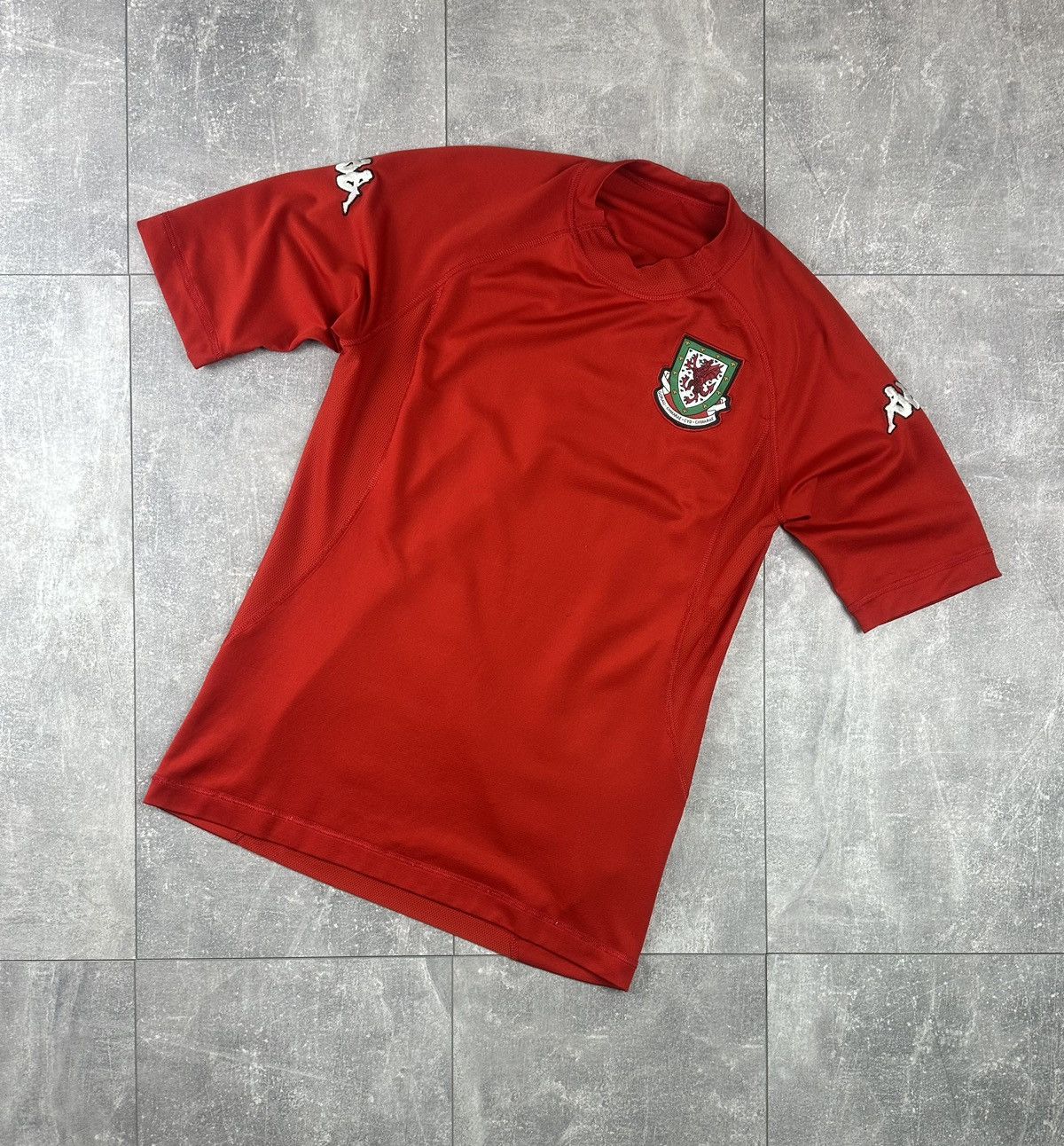 Kappa Kappa Wales 2004/06 Home Soccer Football Jersey Size US S / EU 44-46 / 1 - 1 Thumbnail