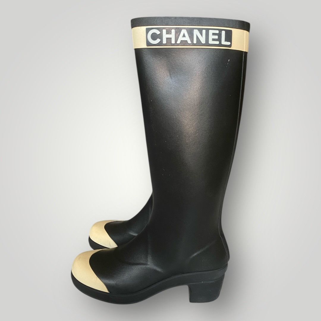 Chanel Chanel Long Rain Boots Size US 7 / IT 37 - 2 Thumbnail