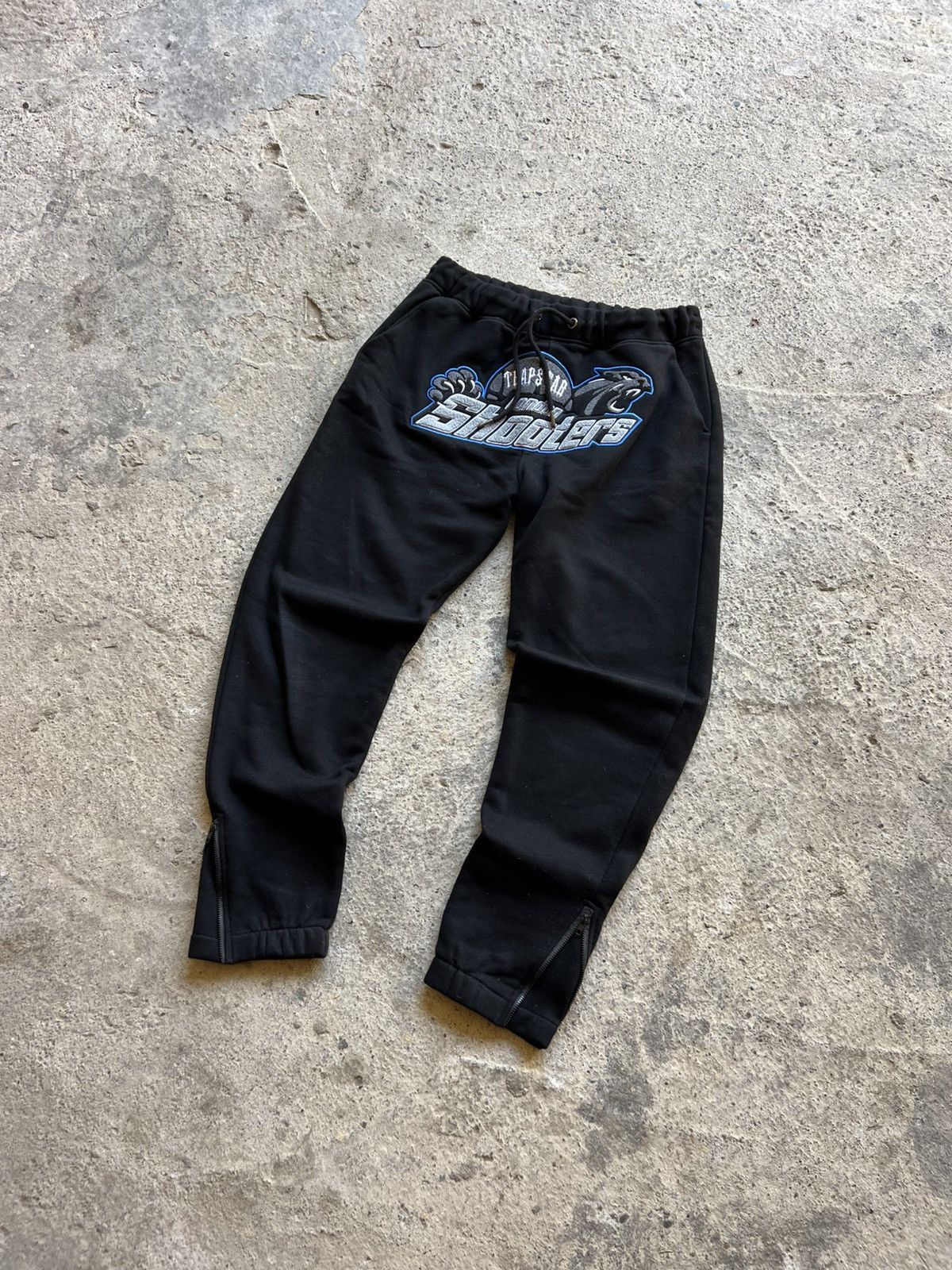 Star flare sweats