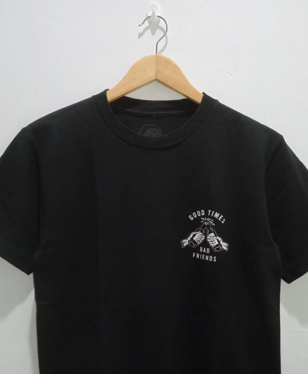 Other TSHIRT : SKETCHY TANK Size US S / EU 44-46 / 1 - 3 Thumbnail