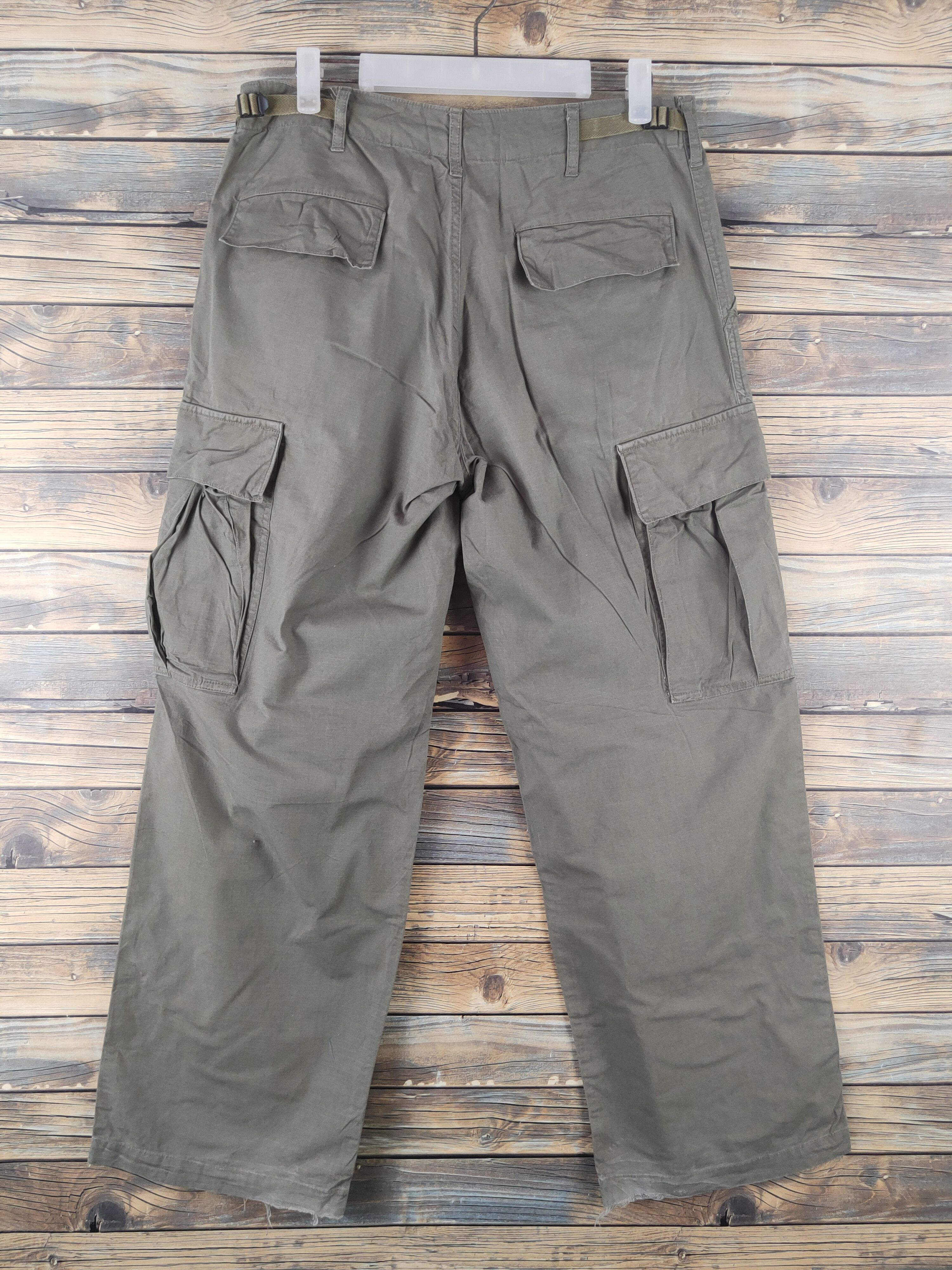 Japanese Brand DL Japanese Brand Army Green Multipocket Cargo Pants #1926 Size US 29 - 7 Thumbnail