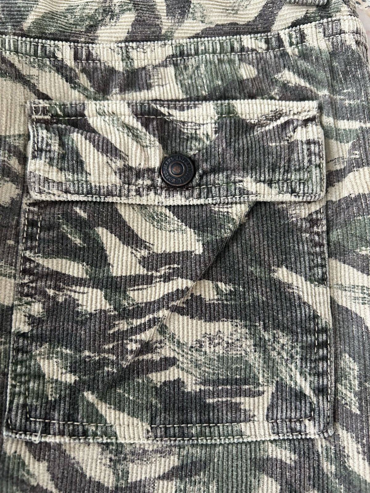Kapital Kapital Camo Corduroy Japan Vintage Trousers Size US 27 - 8 Thumbnail