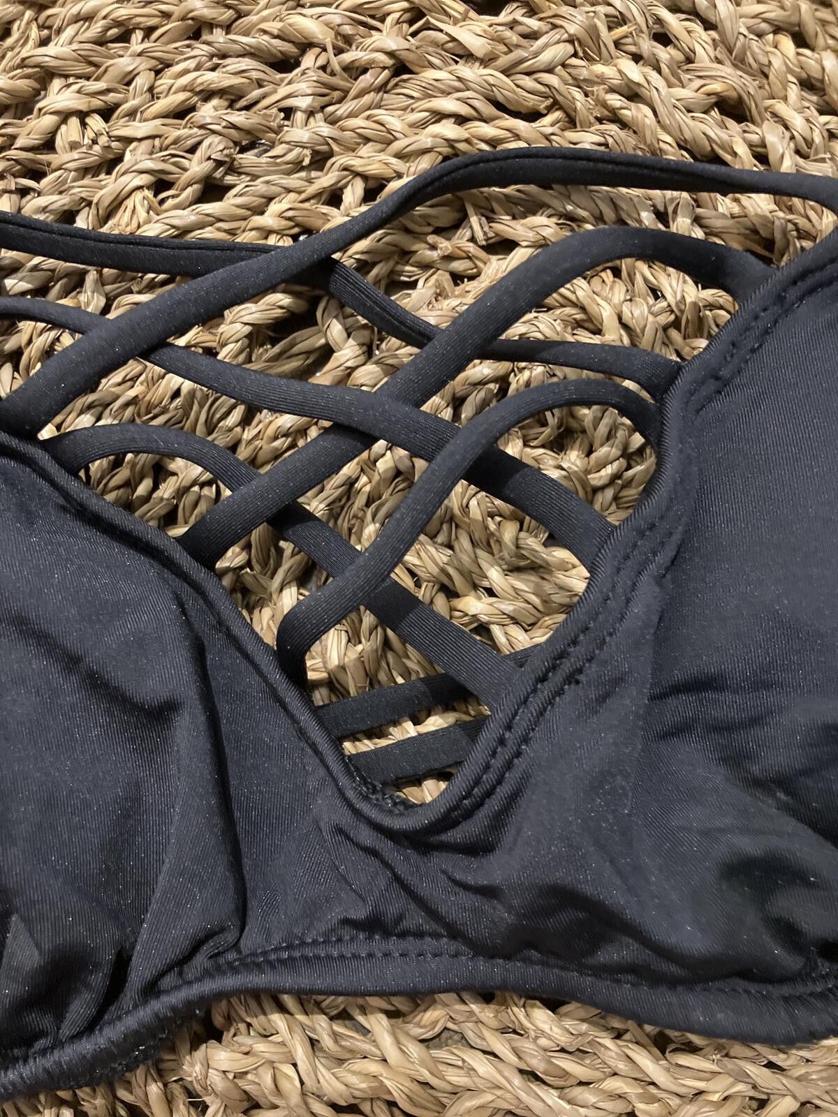 Other NWT Bar lll Black Strappy Bikini Top Size Medium Size ONE SIZE - 4 Thumbnail