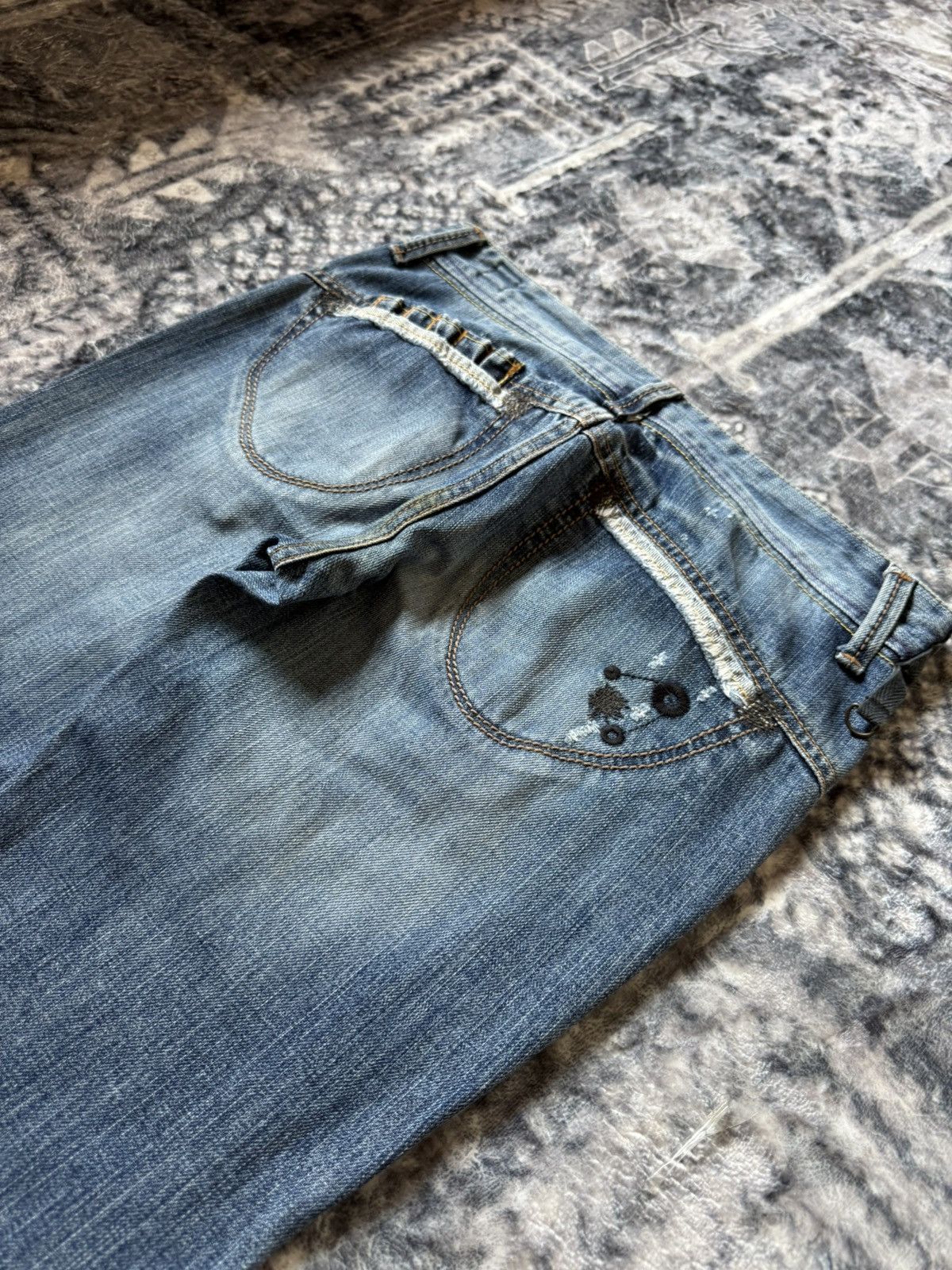 Hysteric Glamour × Japanese Brand Bartack Japan Asymmetrical Revolver Gun Pocket Jeans Size US 28 / EU 44 - 22 Thumbnail