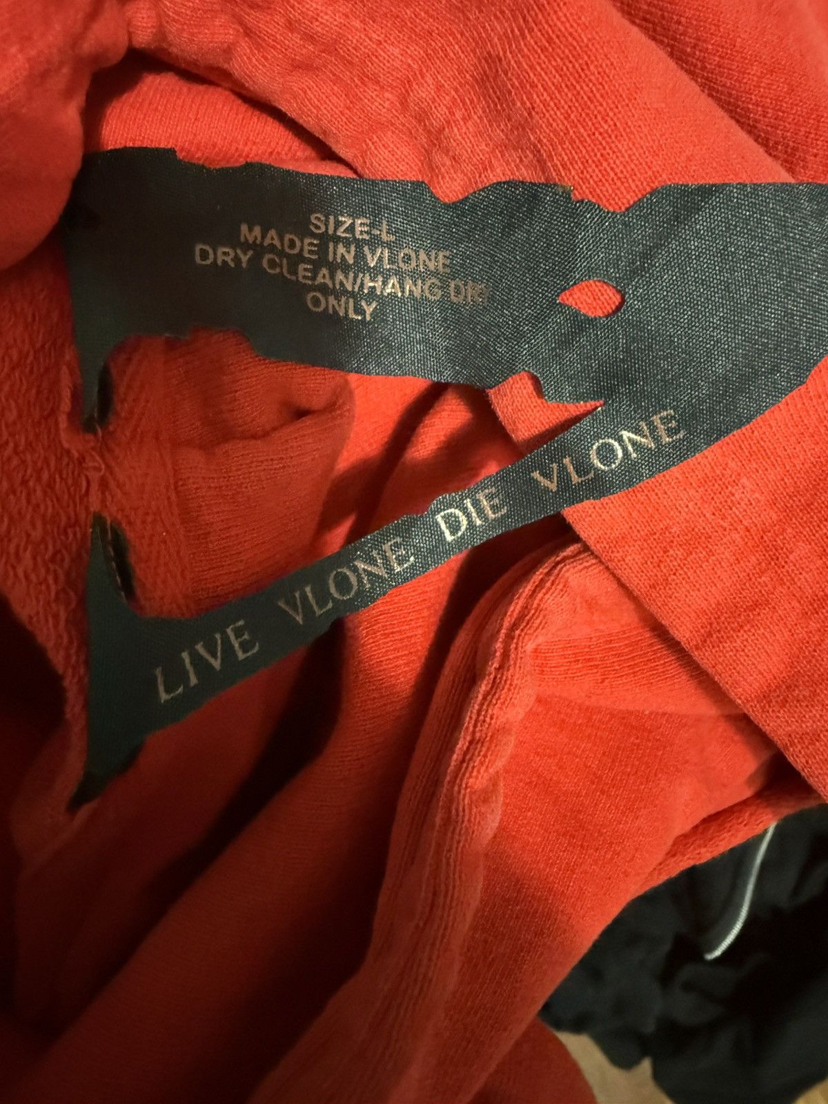 Vlone VLONE FRIENDS HOODIE Size US L / EU 52-54 / 3 - 3 Thumbnail