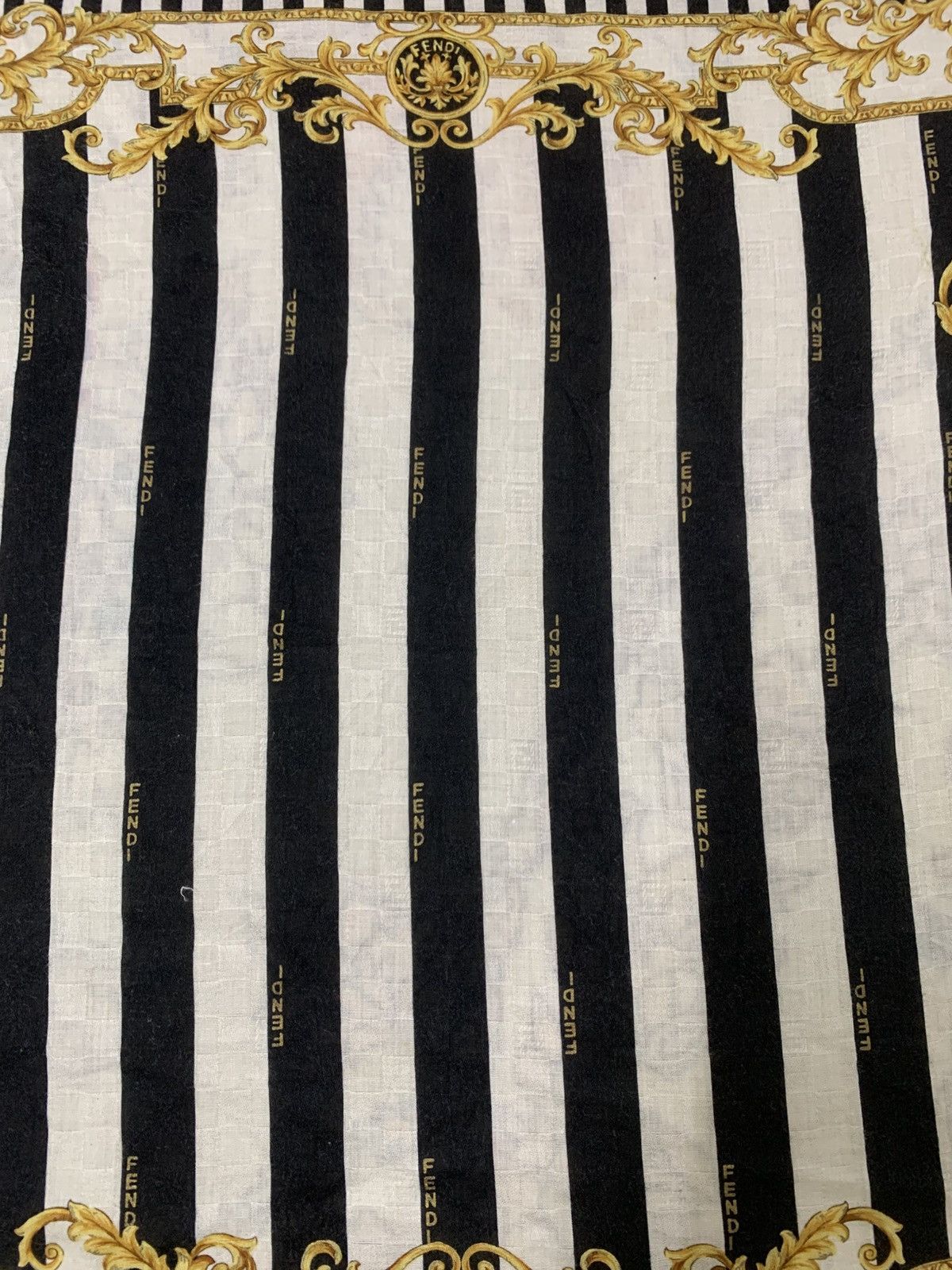 Fendi FENDI HANDKERCHIEF BANDANA Size ONE SIZE - 3 Thumbnail