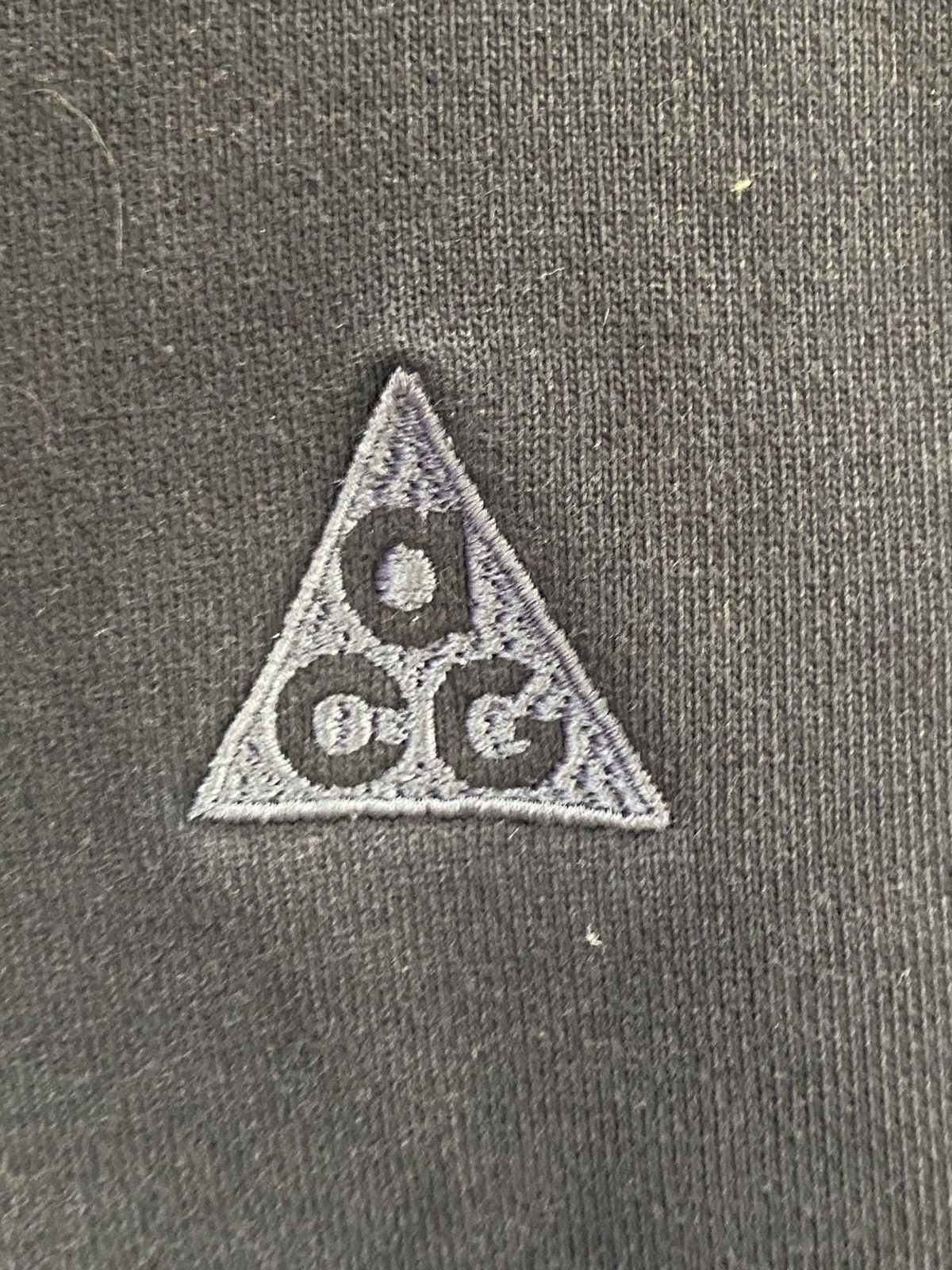 Nike ACG Vtg Y2K Nike ACG Black Hoodie Size US M / EU 48-50 / 2 - 9 Thumbnail