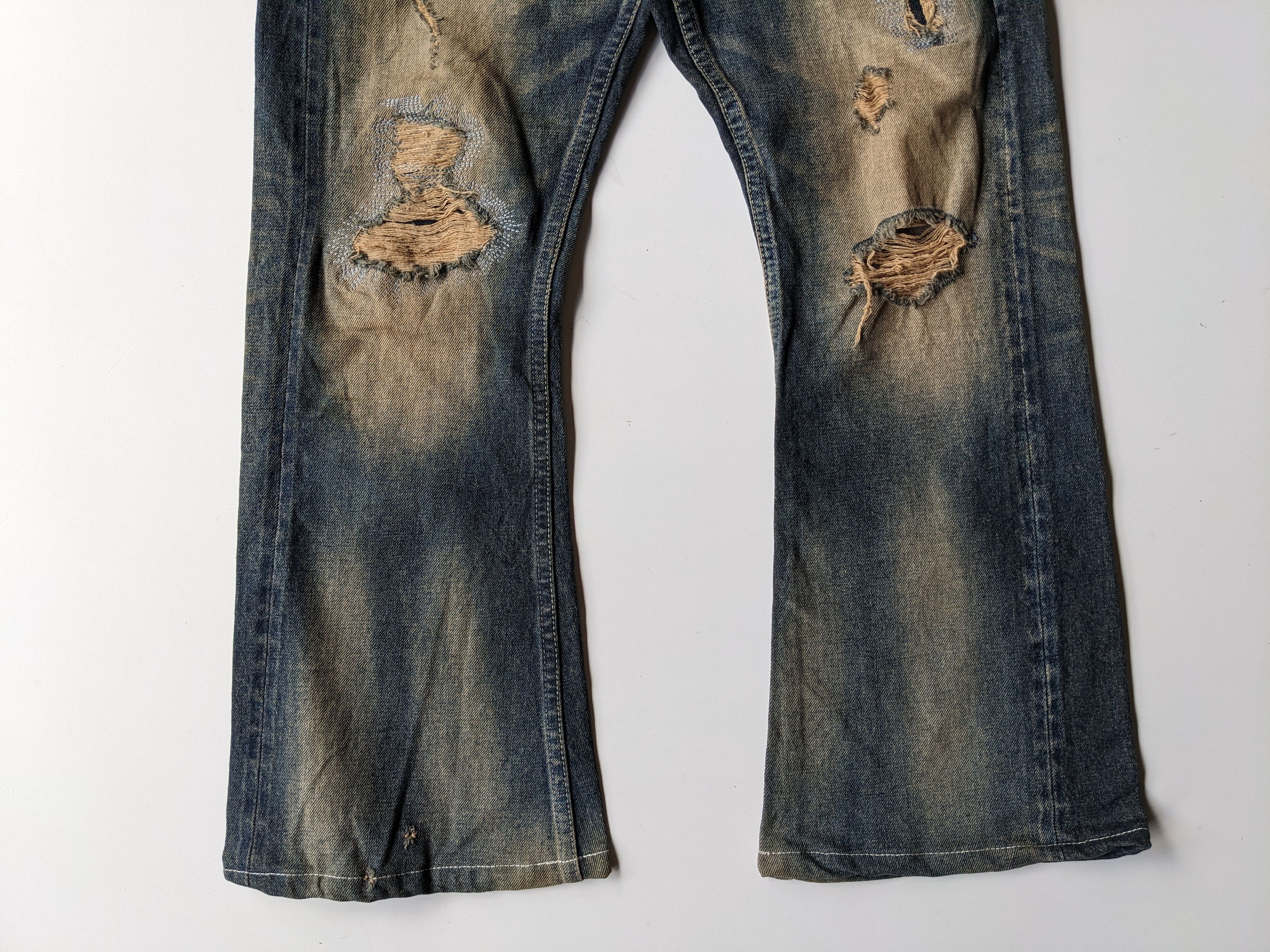 If Six Was Nine × Le Grande Bleu (L.G.B.) Varosh mud wash ripped flare jeans Size US 32 / EU 48 - 5 Thumbnail