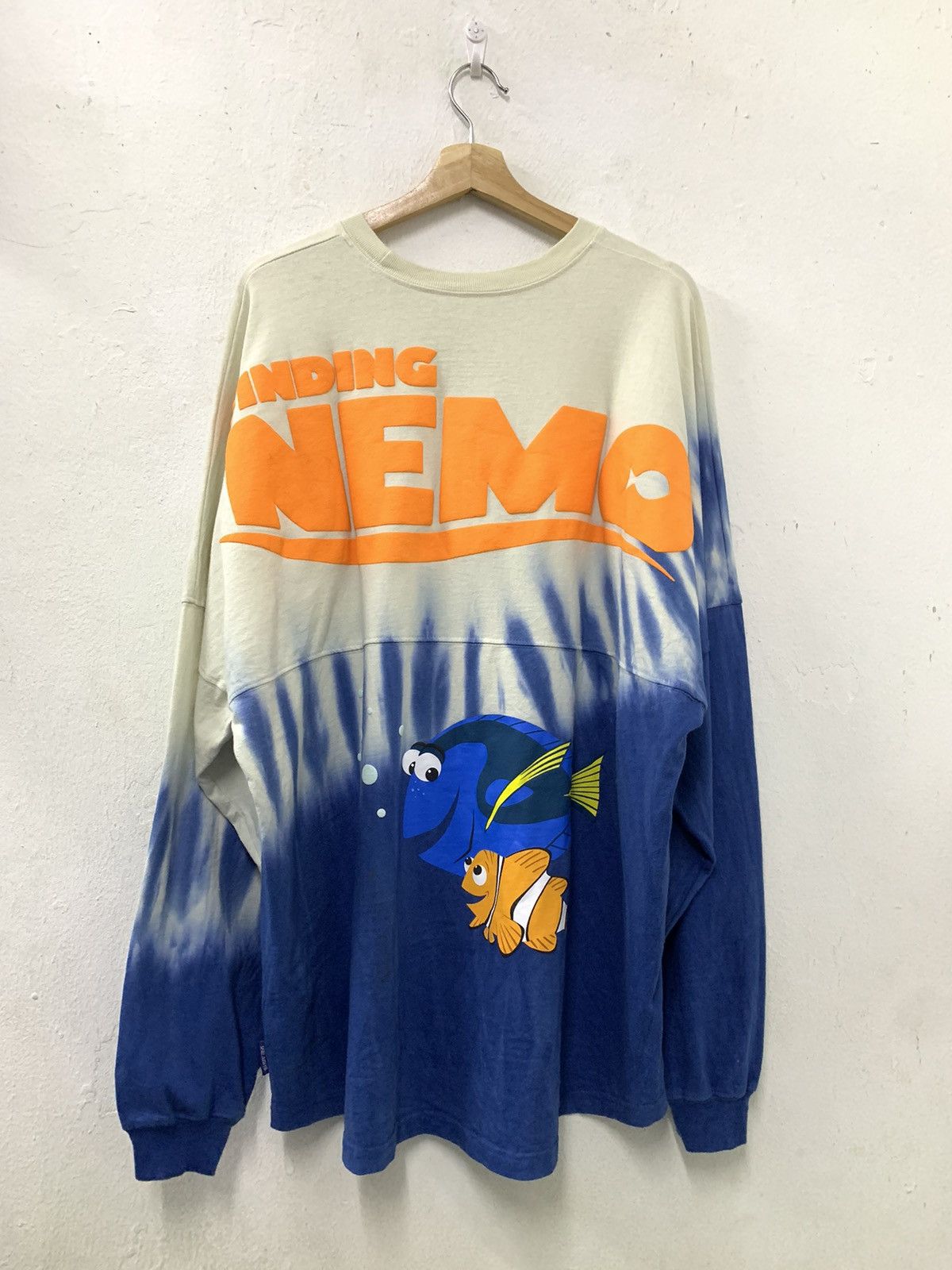 Disney Finding Nemo Tie Die Long Sleeve 2 Tone Oversize Size US XXL / EU 58 / 5 - 1 Thumbnail