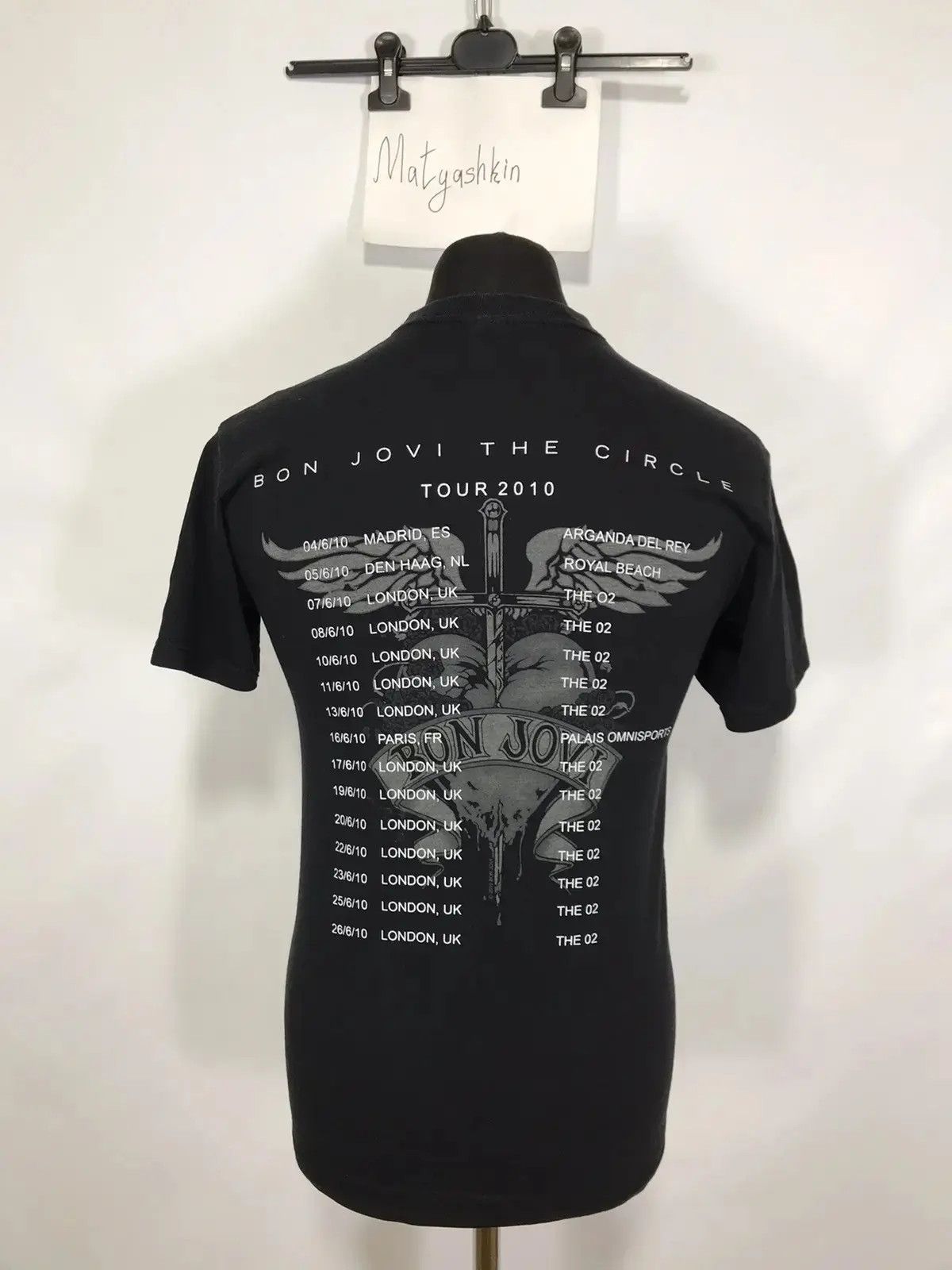 Band Tees Bon Jovi tour 2010 t-shirt size S Size US S / EU 44-46 / 1 - 2 Thumbnail