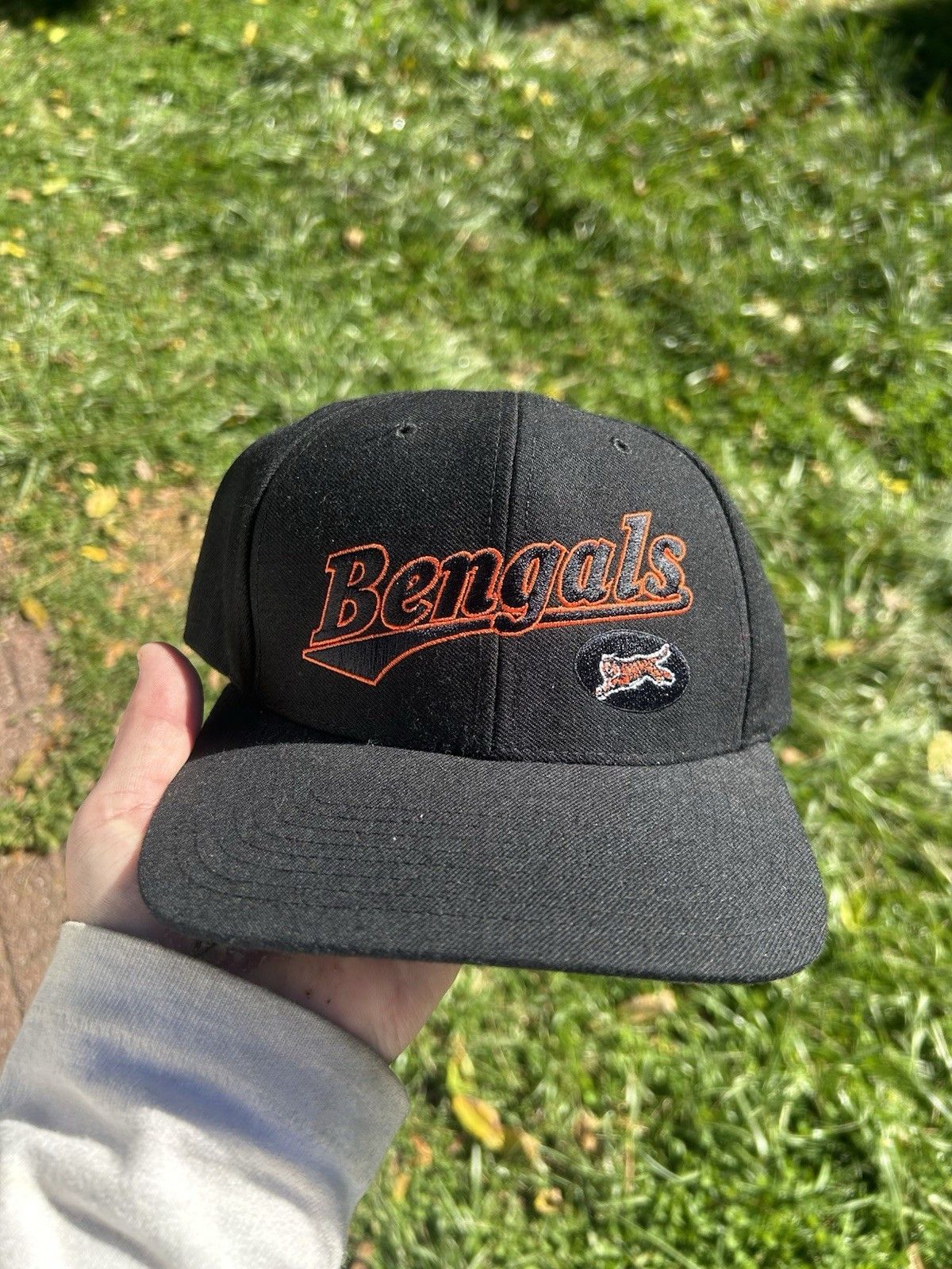 Vintage 90s SnapBack hat Cincinnati bengals NFL football wool blend Size ONE SIZE - 2 Thumbnail