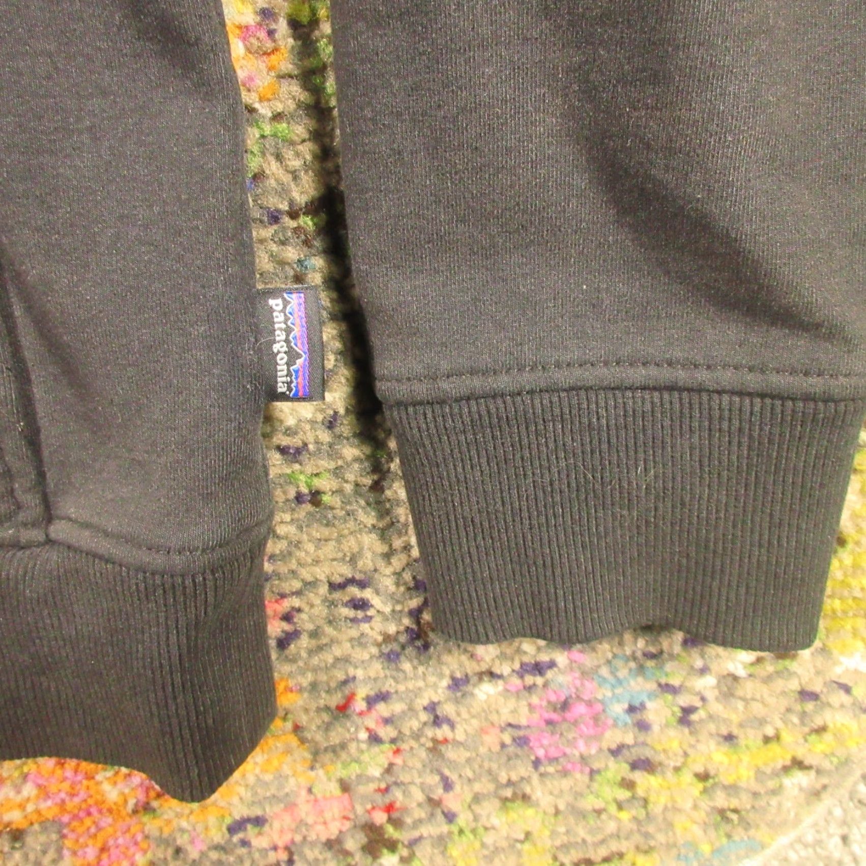 Patagonia Patagonia Hoody Mens M Black Fleece Pullover Skyline Logo Graphic Pullover Hooded Regular Size US M / EU 48-50 / 2 - 7 Thumbnail