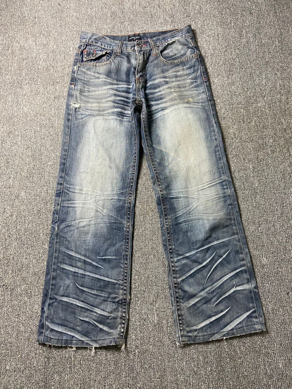 Japanese Brand ANTFUI World Brand Distressed Jeans (186) Size US 32 / EU 48 - 1 Thumbnail