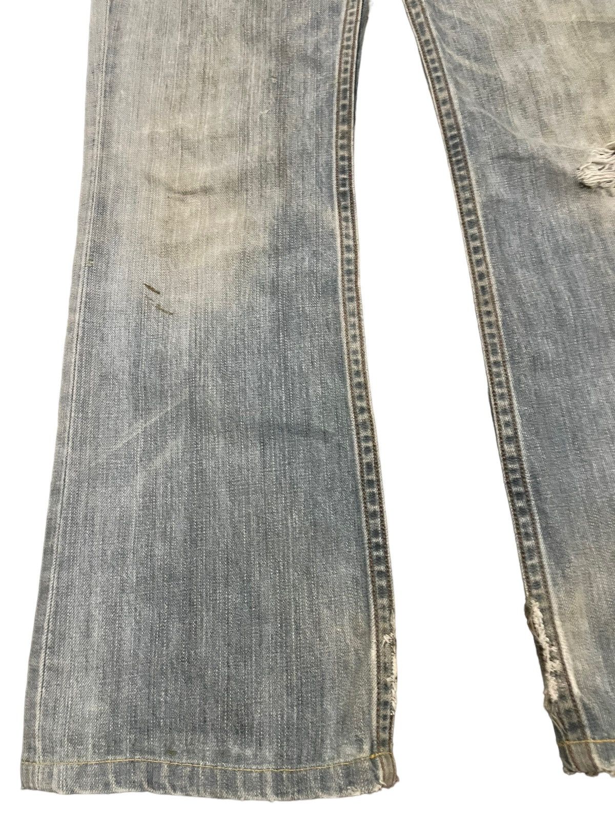 Levi's Vintage 90s Levis Blue Wash Distress Style Jeans Size US 30 / EU 46 - 5 Thumbnail