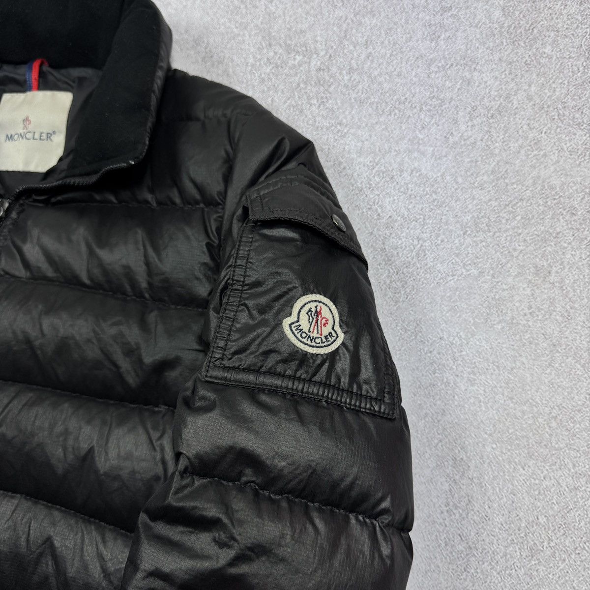 Moncler Women`s Moncler Nylon Puffer Jacket Authentic Size 1 / S-M Size M / US 6-8 / IT 42-44 - 6 Thumbnail