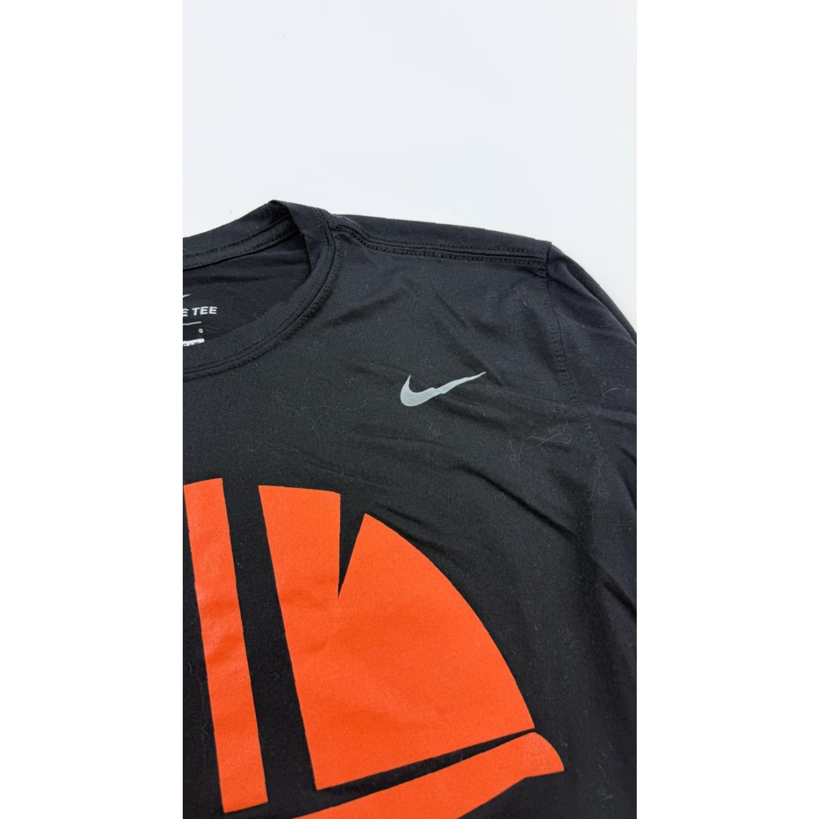 Nike VINTAGE Nike Shirt Mens Large Black Long Sleeve Dri-Fit Dam Tough Graphic Workwear Size US L / EU 52-54 / 3 - 4 Thumbnail