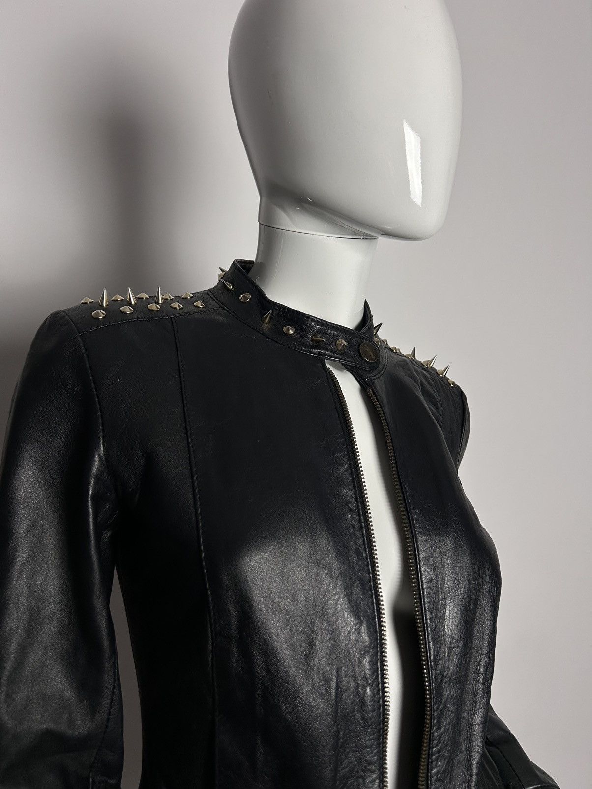 Other Italian vintage leather piercing jacket Size S / US 4 / IT 40 - 4 Thumbnail