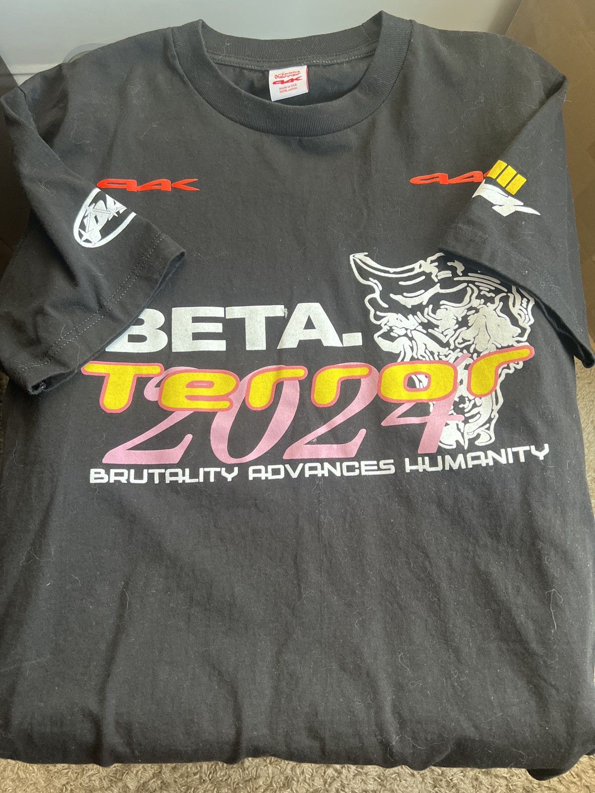 P4K p4k graphics 24 Beta Tee Size US L / EU 52-54 / 3 - 3 Thumbnail