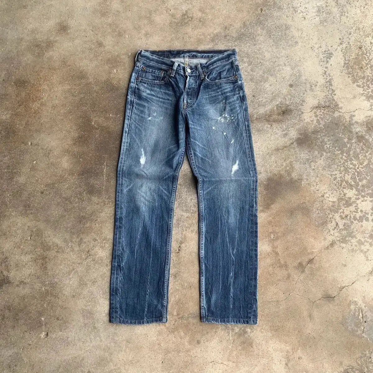 Levi's Vintage Clothing Levis 501 Blue Wash Levi’s Jeans Slim Fit Trousers Pants Size US 28 / EU 44 - 2 Thumbnail