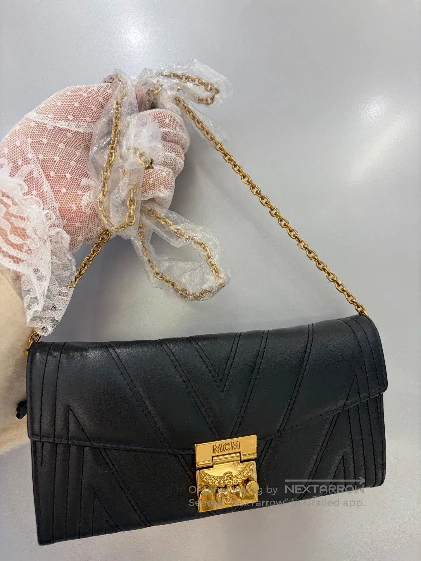 MCM MCM Black Gold Chain WOC Wallet. Size ONE SIZE - 1 Thumbnail