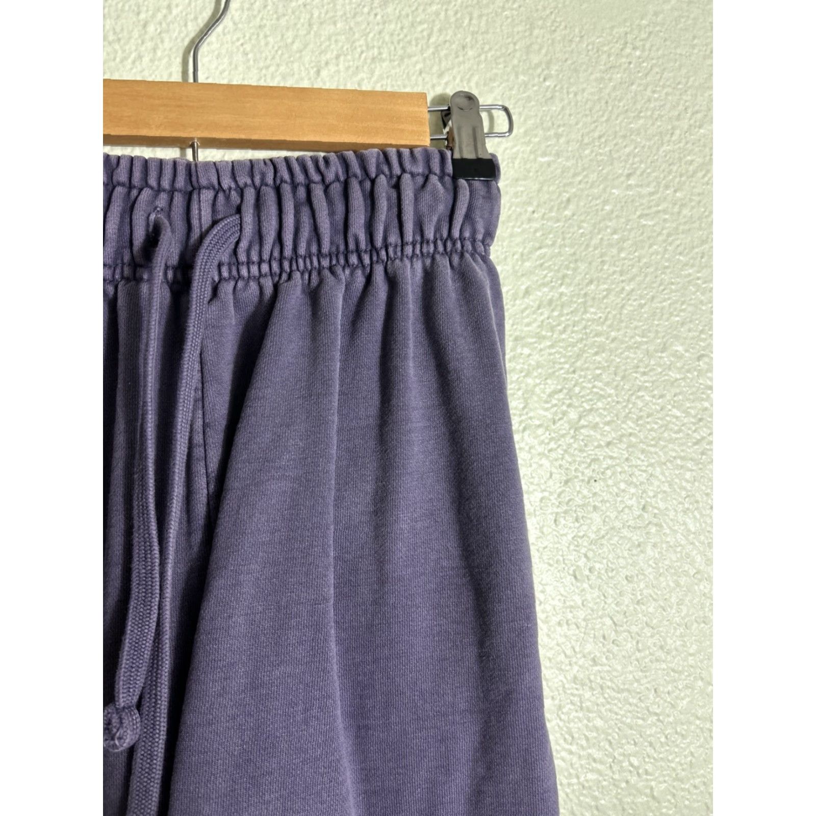 Vintage Hours Women’s Small Purple Ankle Joggers Sweatpants Drawstring Cotton Pants Regular 24X27 Womens Size 28" / US 6 / IT 42 - 5 Thumbnail