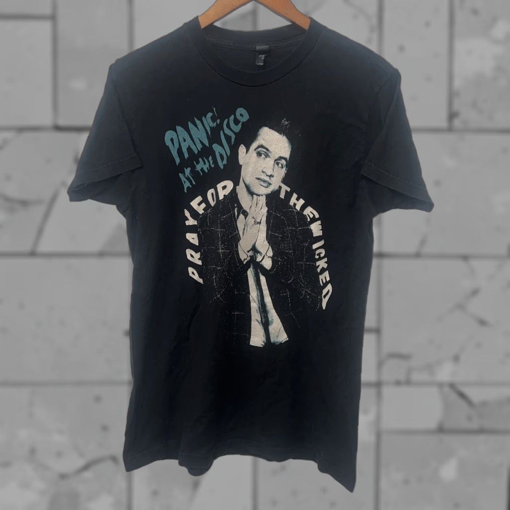 Vintage VINTAGE Panic At The Disco Pray For The Wicked Tour T-Shirt Mens Medium Black Men's Size US M / EU 48-50 / 2 - 1 Thumbnail