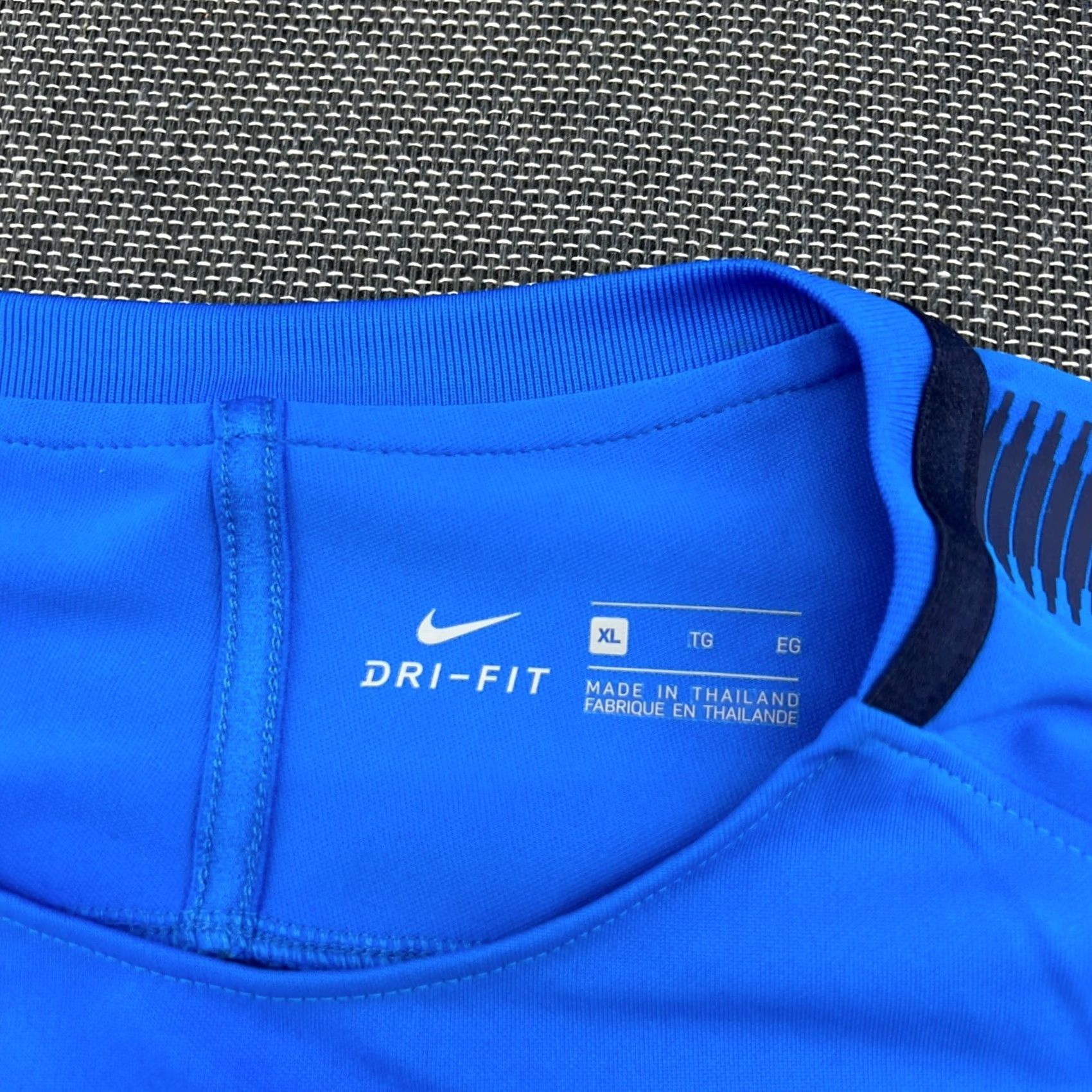 Nike Nike Tottenham Hotspur 2017 2018 Training Football Jersey Shirt Mens XL Blue Nike Shirt Boys Womens Mens Size US XL / EU 56 / 4 - 6 Thumbnail