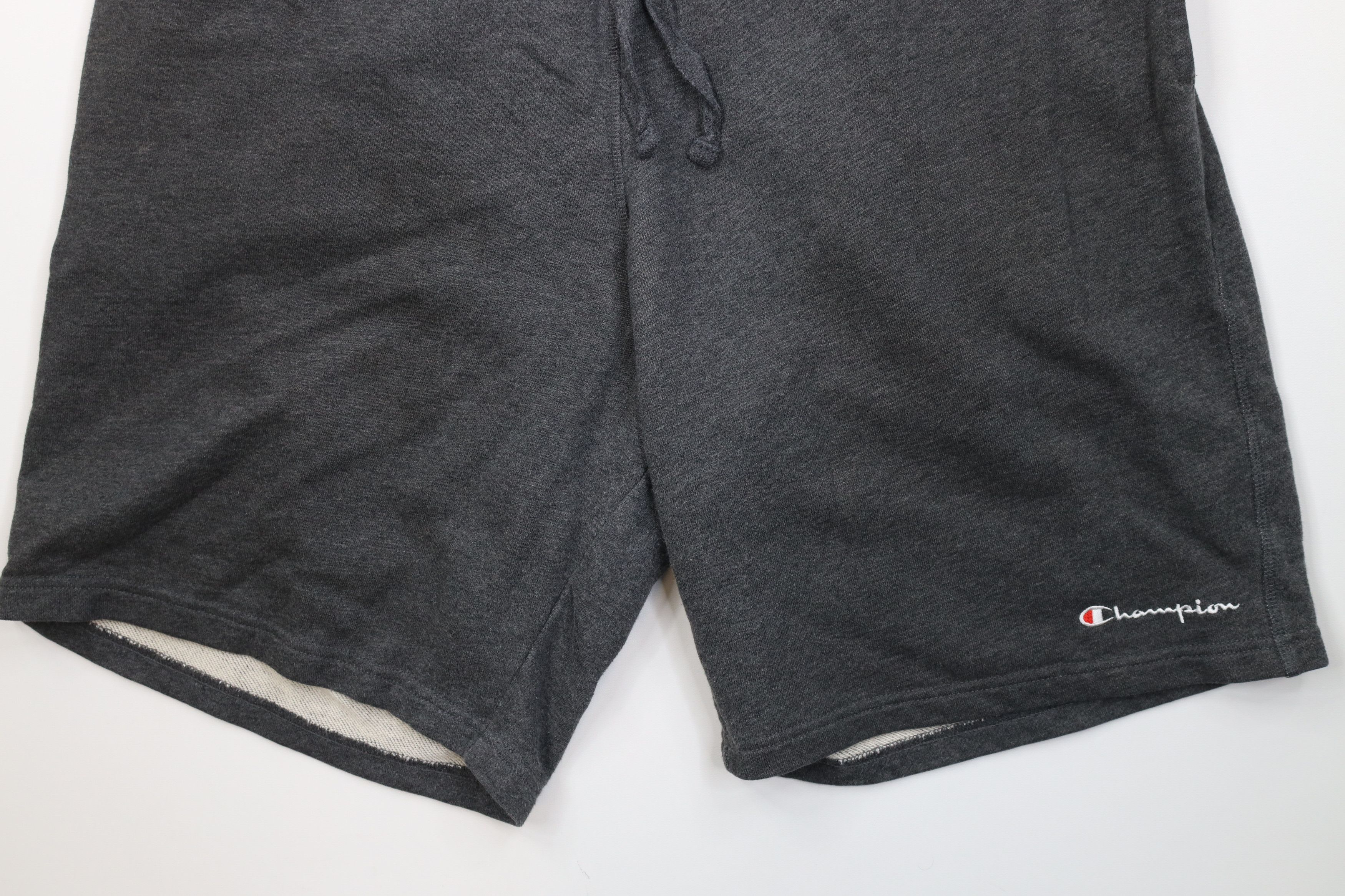 Champion Vintage Y2K Champion Spell Above Knee Sweatpants Shorts Gray Size US 38 / EU 54 - 4 Thumbnail