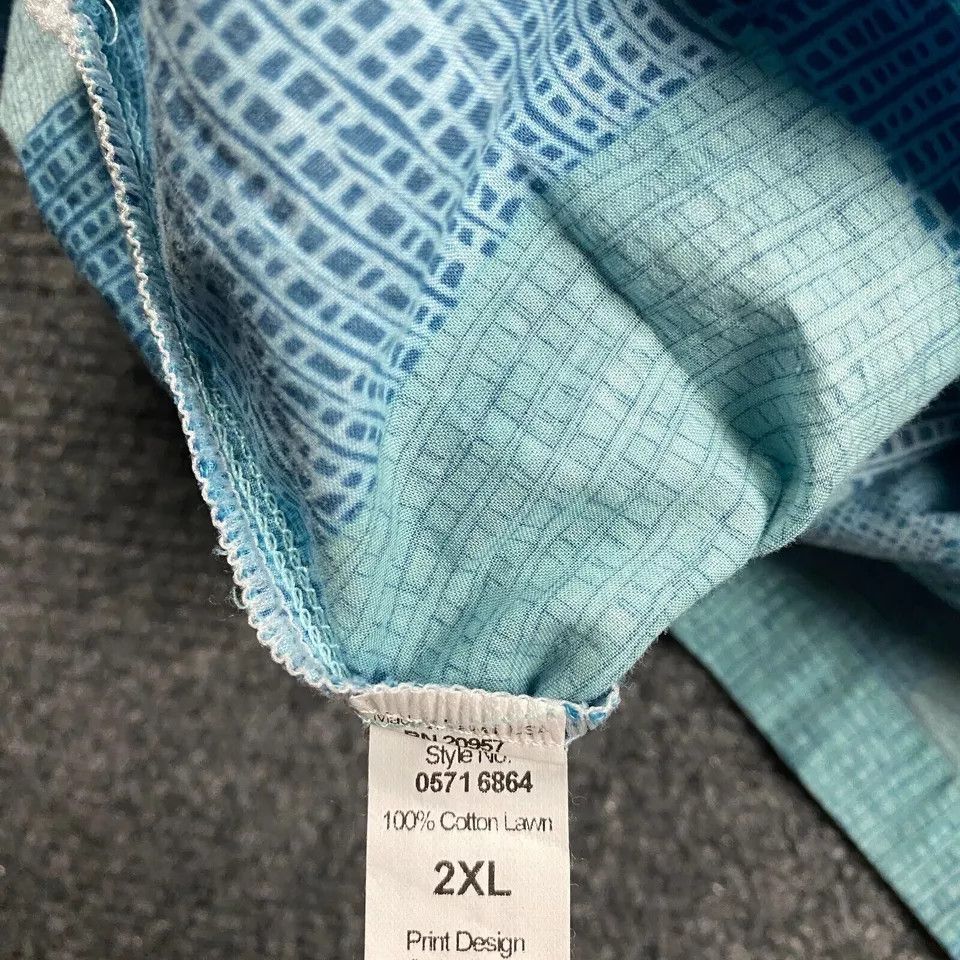 Tori Richard Tori Richard Shirt Adults 2XL Blue Hawaiian Geometric Lawn Size US XXL / EU 58 / 5 - 7 Thumbnail