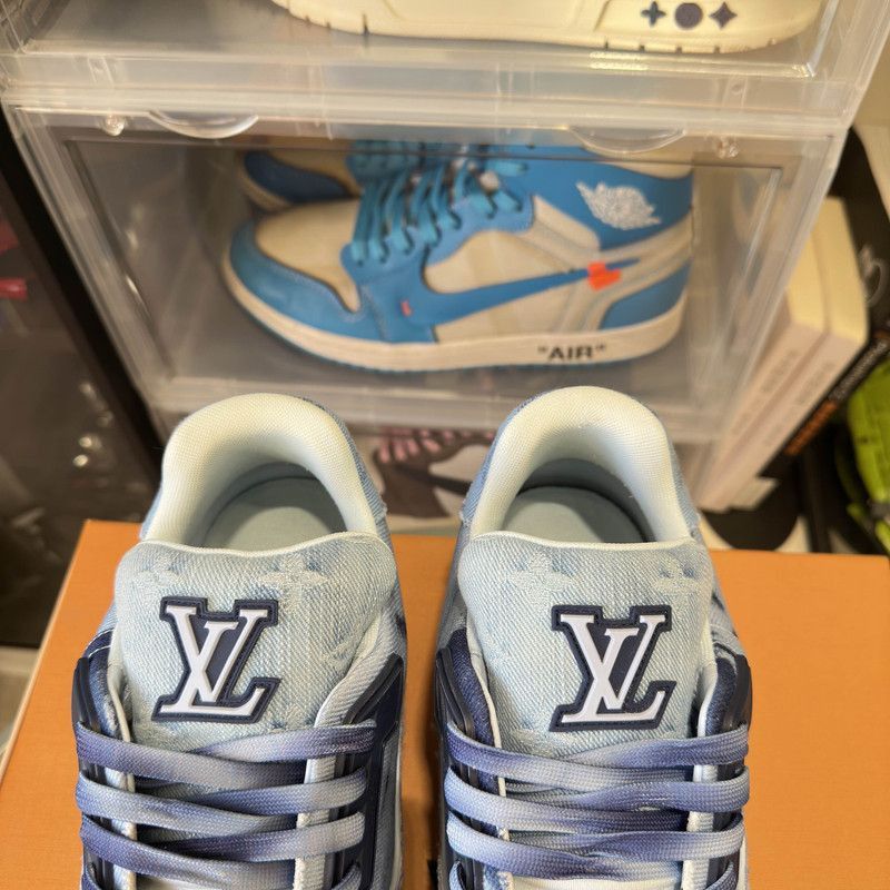 Louis Vuitton Louis Vuitton Denim-Style Trainer Sneakers for Men -2508 Size US 9.5 / EU 42-43 - 8 Thumbnail