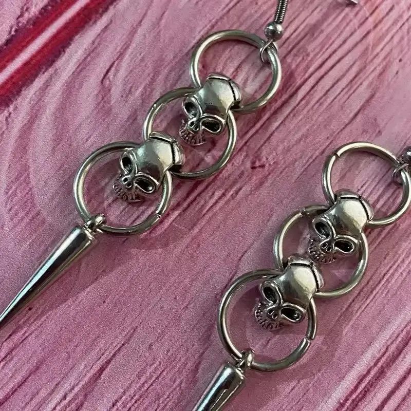 Jewelry Skull Dangle Earrings Size ONE SIZE - 2 Thumbnail