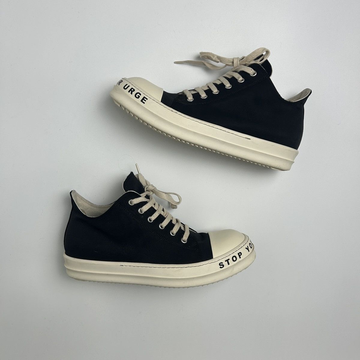 Pre-owned Rick Owens X Rick Owens Drkshdw Rick Owens Ramones Low Stop Your Breath Shoes In Black