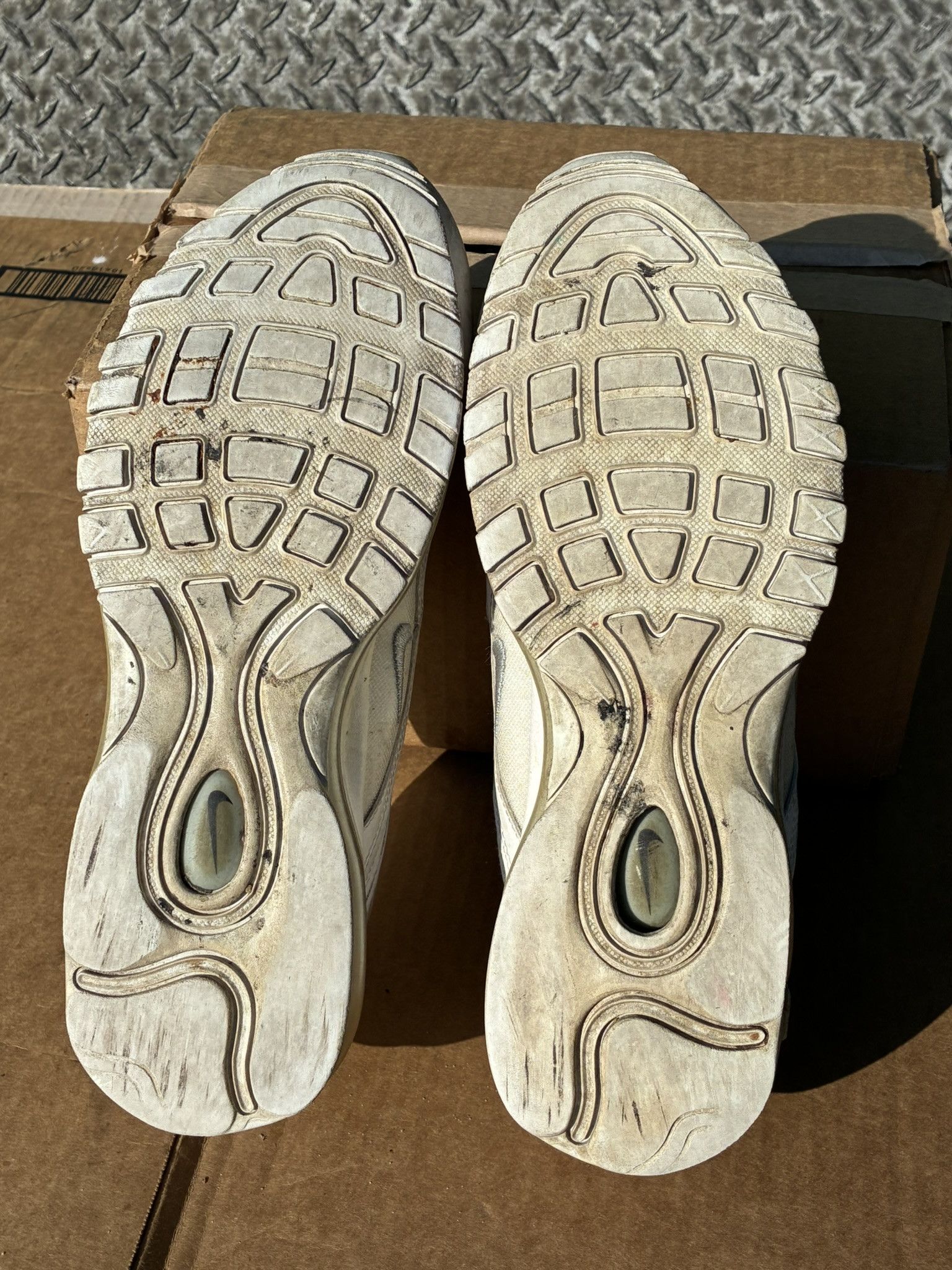 Nike Nike Air Max 97 Triple White Wolf Gray Men Size US 11 / EU 44 - 6 Thumbnail