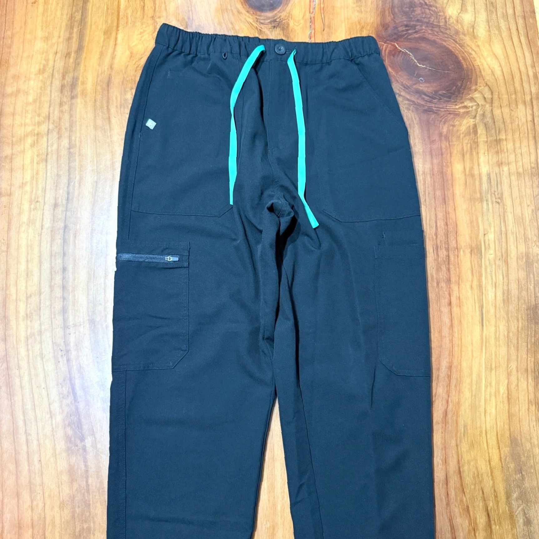 Vintage Figs Mens Pants Jogger Black 32 in Waist 33 in Inseam M Solid Pocket 5-Pocket Design Cargo Medical Uniform CC20 M21SW2013T Size US 32 / EU 48 - 3 Thumbnail