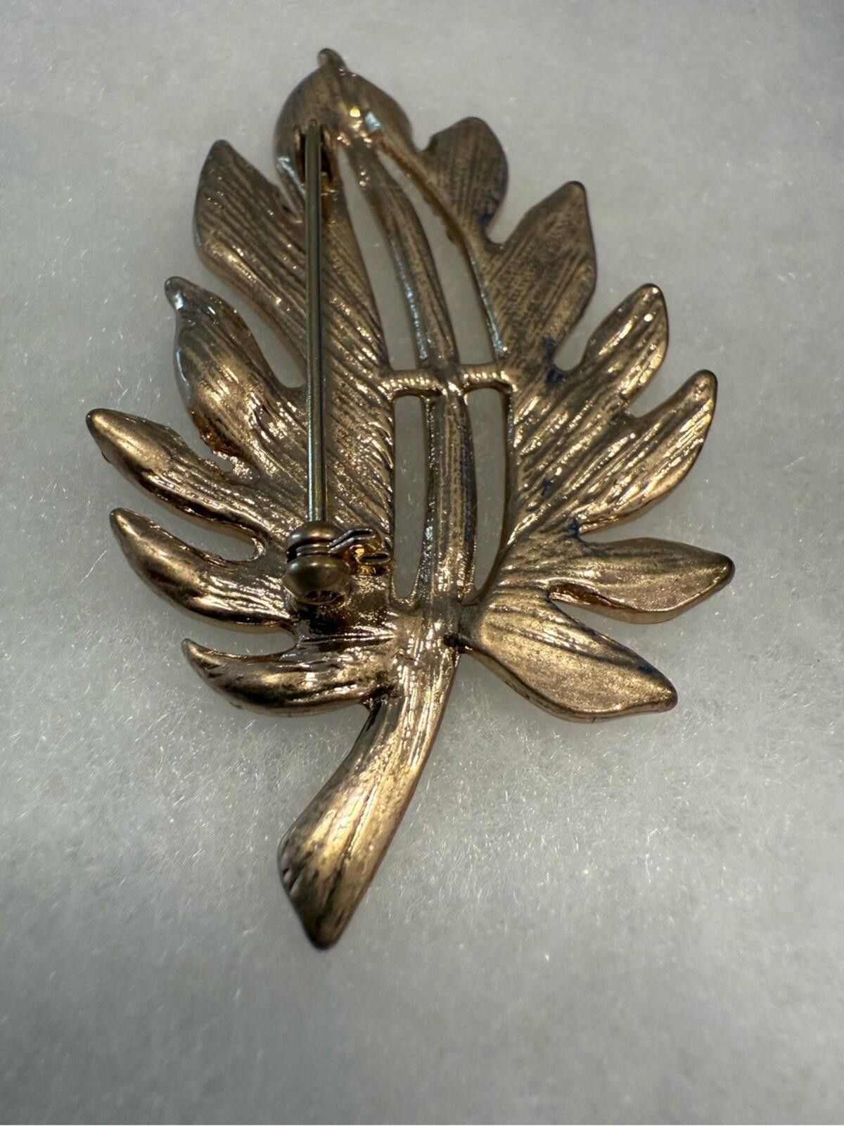 Other Vintage leaf gold tone brooch round rectangular rhinestones Size ONE SIZE - 4 Thumbnail