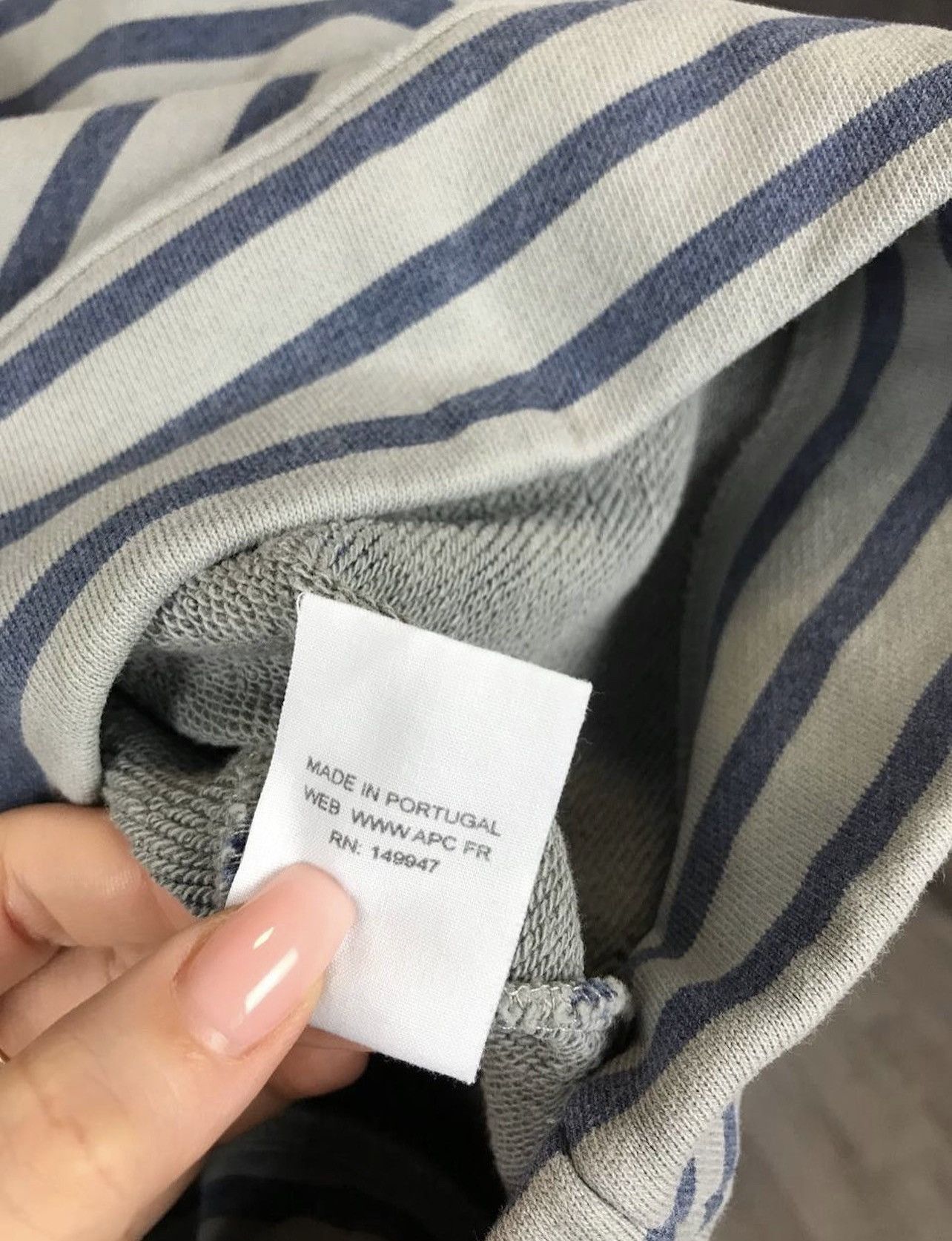 A.P.C. A.P.C luxury designer striped sweatshirt Size US S / EU 44-46 / 1 - 5 Thumbnail