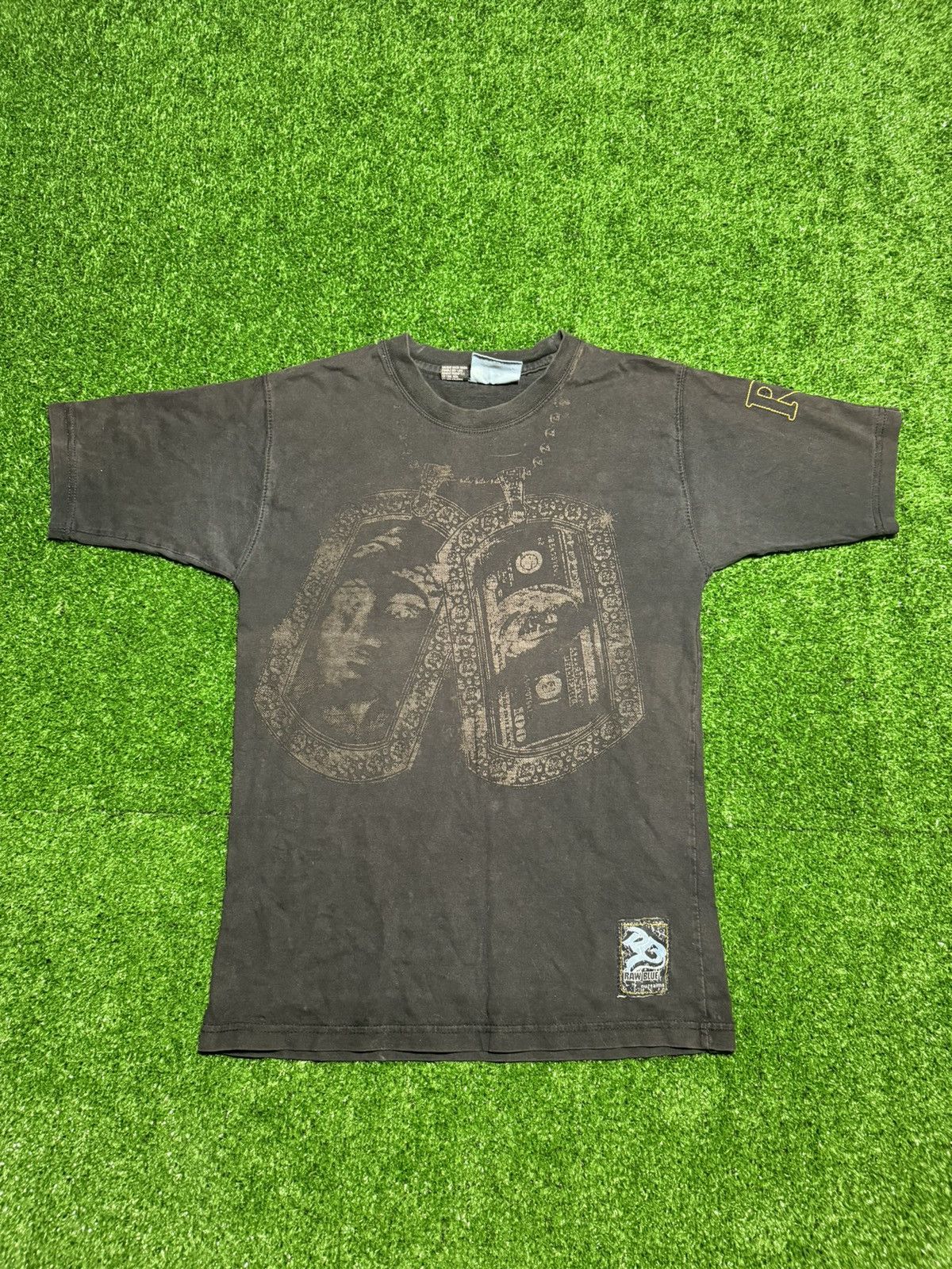 Liquid Blue Vintage Raw Blue Y2K Absolute T Shirt 1990 Size US S / EU 44-46 / 1 - 1 Thumbnail
