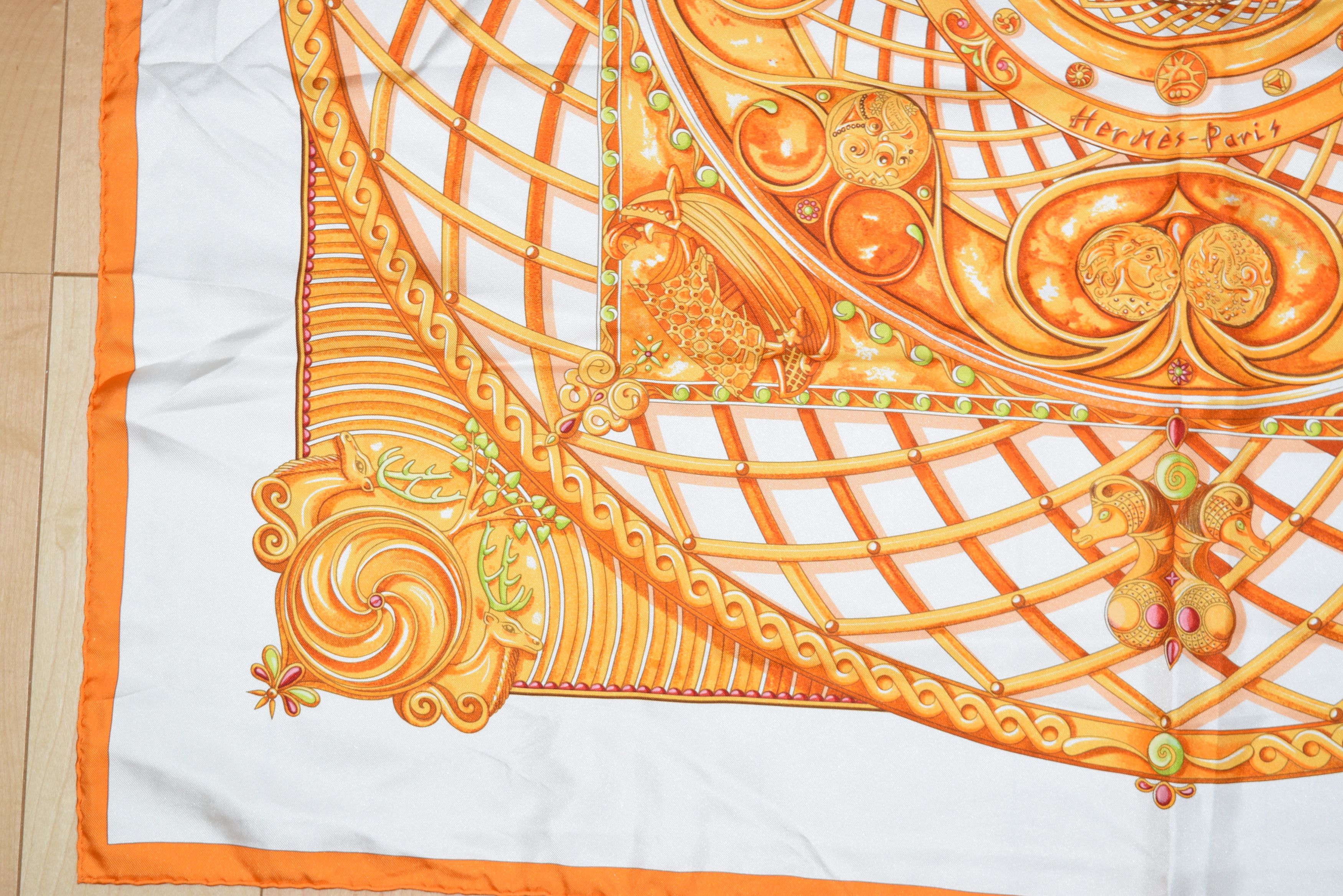 Hermes Hermes Scarf Monnaies Et Symboles Des Parisii 90 cm Silk Size ONE SIZE - 2 Thumbnail