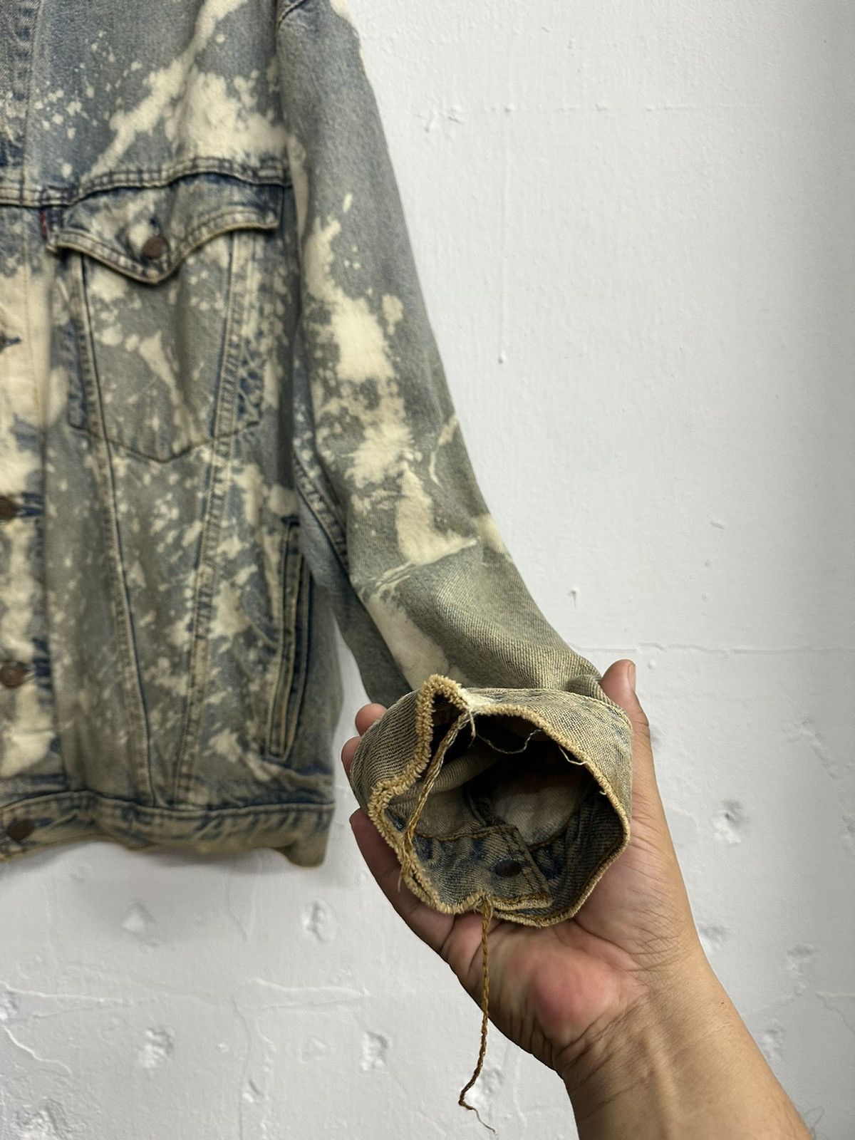 Levi's VTG Distressed Levi's Acid Washed Denim Jacket Size US L / EU 52-54 / 3 - 4 Thumbnail