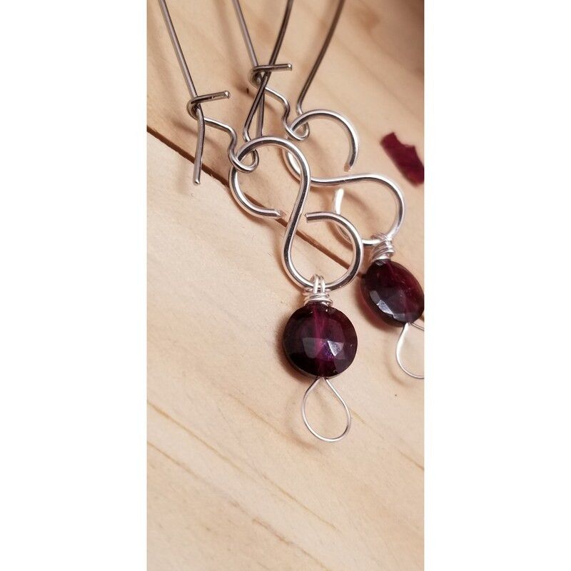 Handmade Handmade Dainty Silver & Purple Dangle Earrings Size ONE SIZE - 7 Thumbnail
