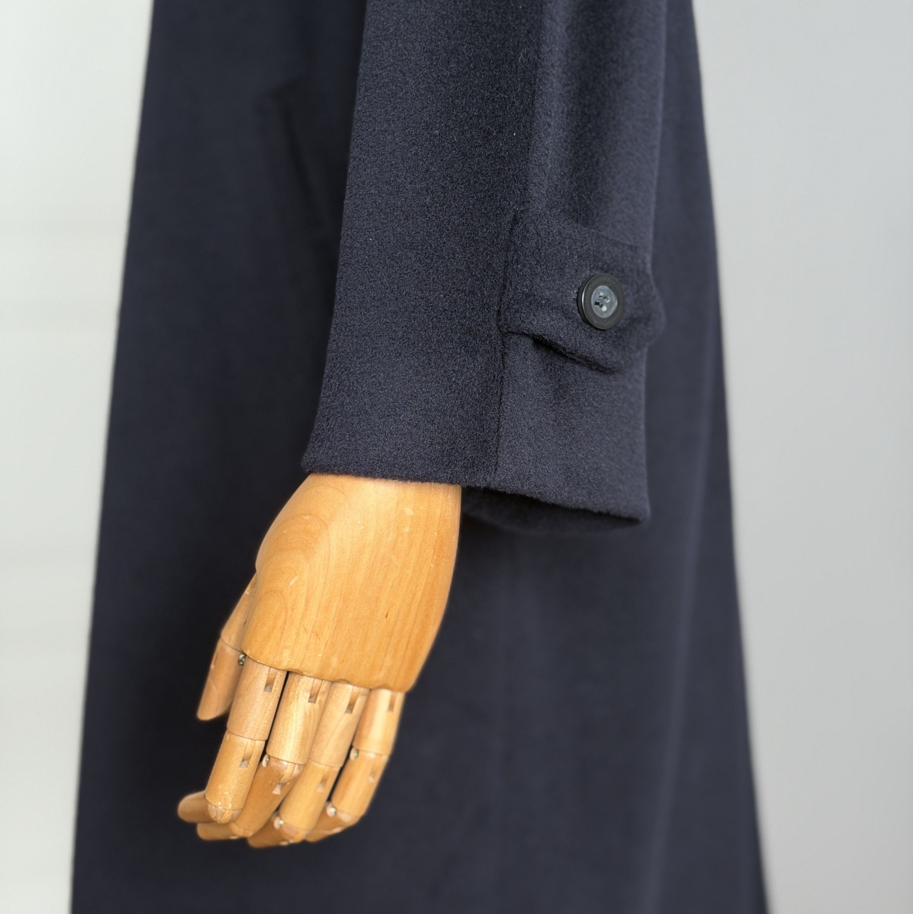 Max Mara MAX MARA Oversized Wool Cashmere Long Coat Made In Italy Size M / US 6-8 / IT 42-44 - 24 Thumbnail