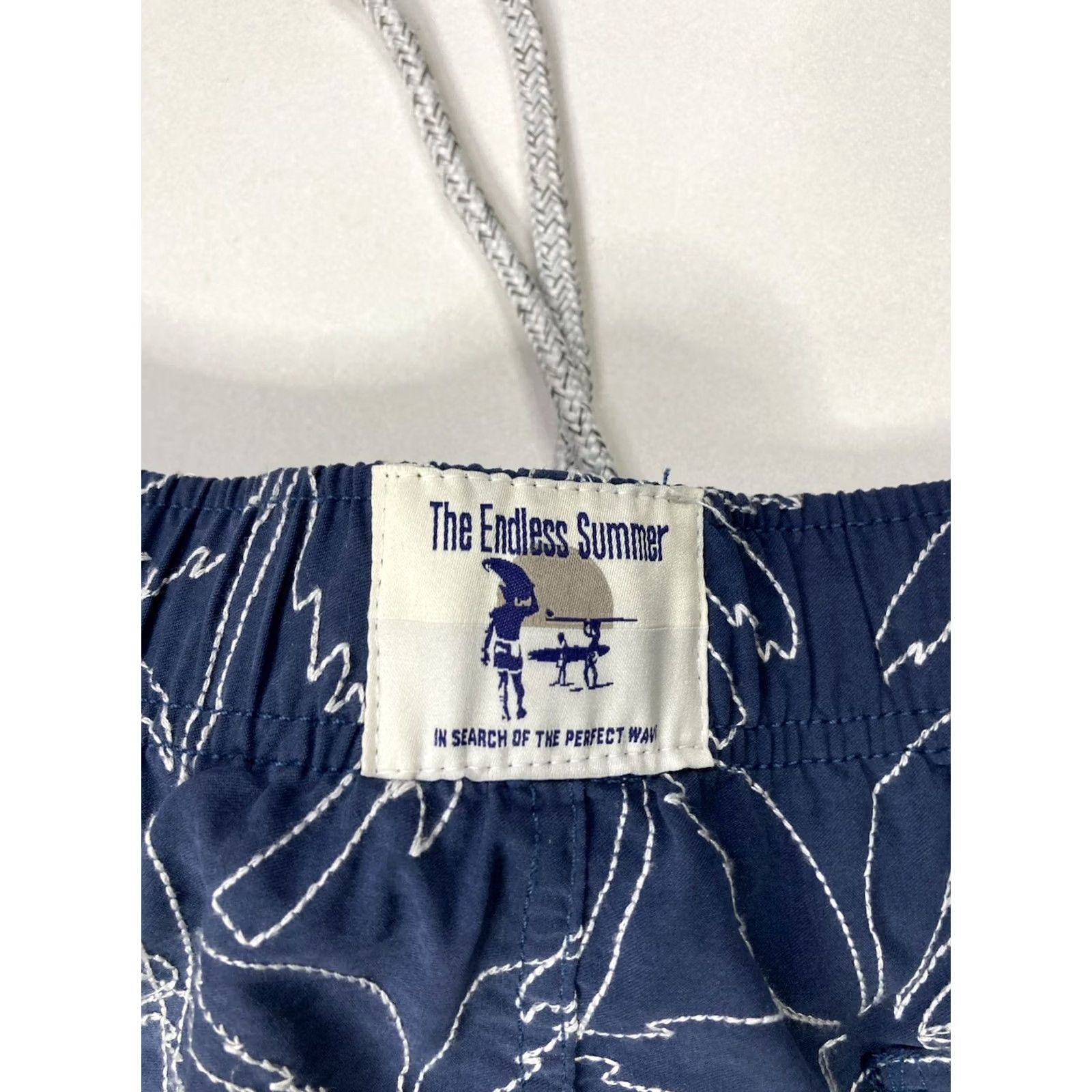 Vintage VINTAGE The Endless Summer Embroidered Volley Swim Board Shorts Men Small Blue Size US 29 - 7 Thumbnail