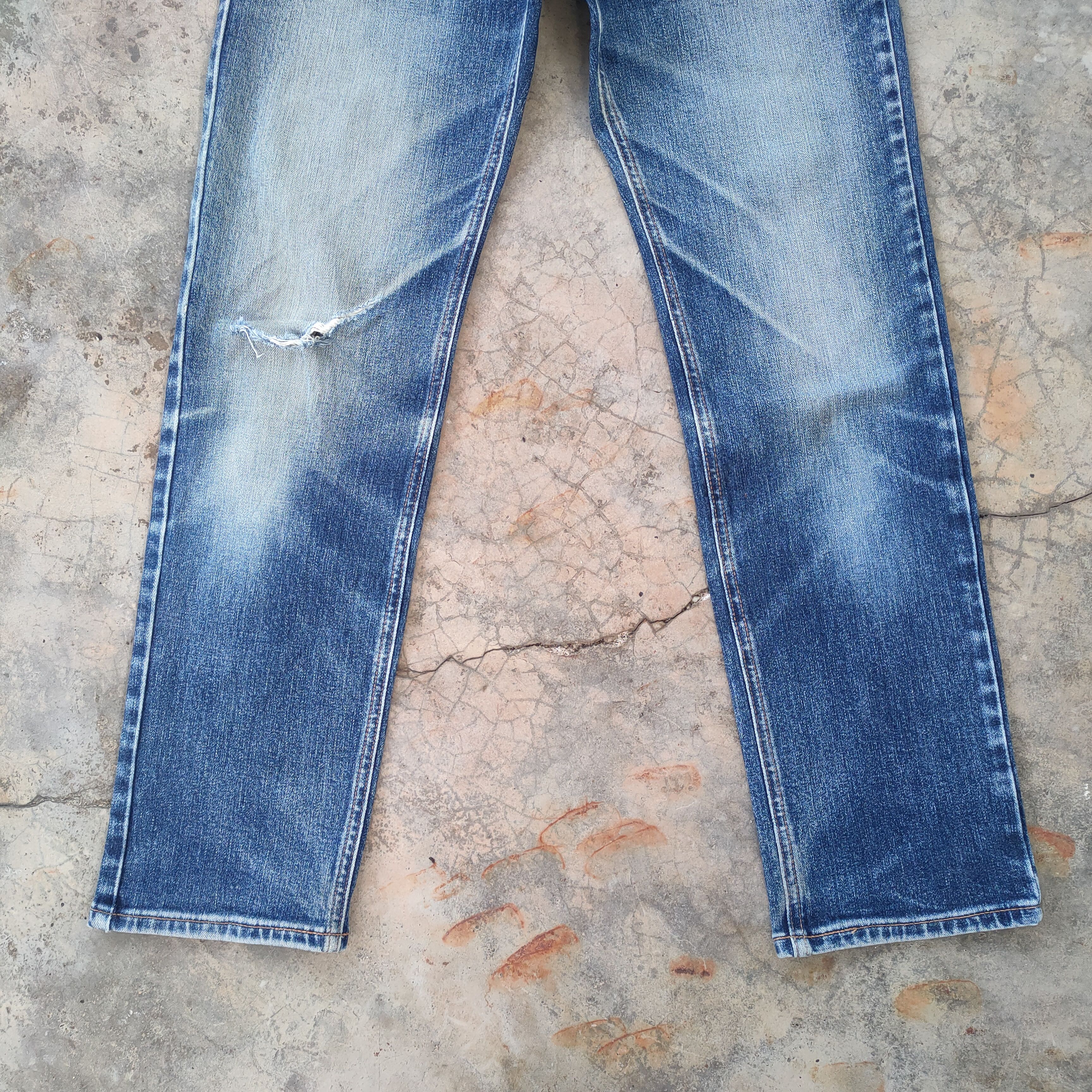 Jean W30 VINTAGE WRANGLER SLIM FIT RIPPED FADED JEANS PANTS Size US 30 / EU 46 - 4 Thumbnail