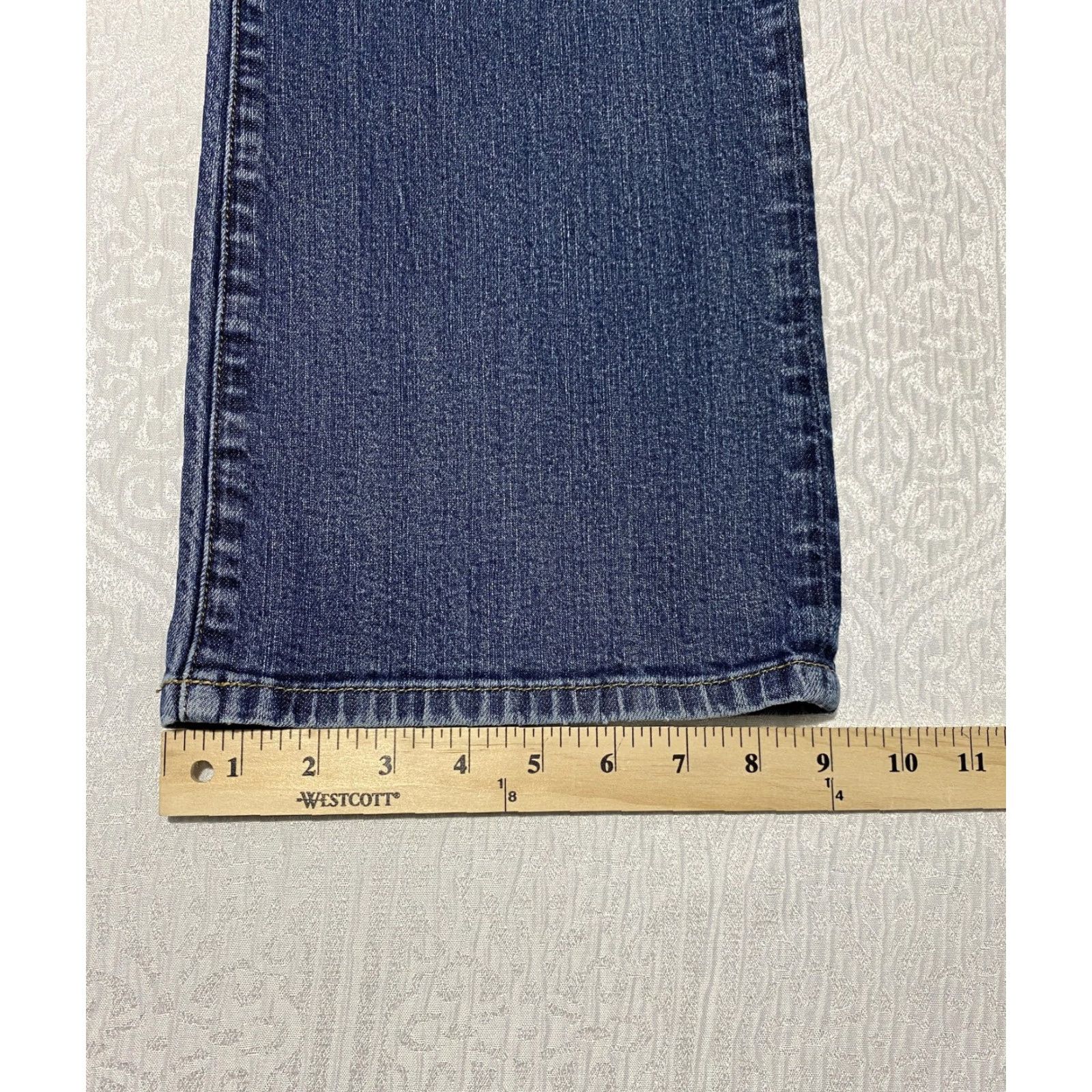 Express VINTAGE Express Jeans Mens 36x27 Blue Loose Fit Straight Leg Denim Classic 5 Pocket Size US 36 / EU 52 - 6 Thumbnail