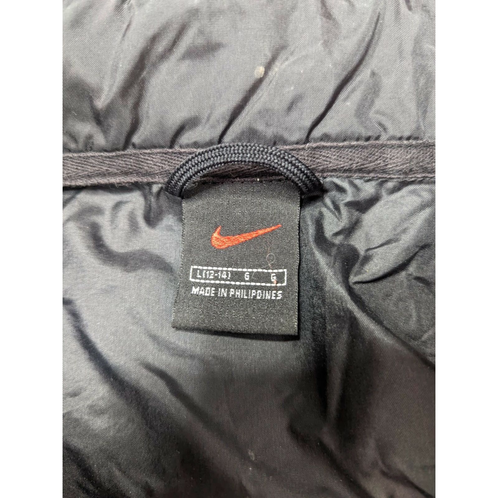 Nike VINTAGE Nike Windbreaker Jacket Womens Large Black Tag 90s 00s Nylon Zip Geometric Logo Jacket Women L Black Nylon Windbreaker Size L / US 10 / IT 46 - 4 Thumbnail